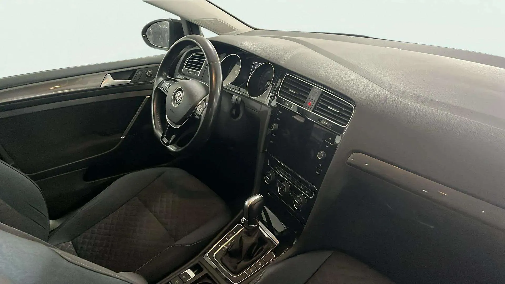 Volkswagen Golf Advance 1.5 TSI EVO DSG - foto 11