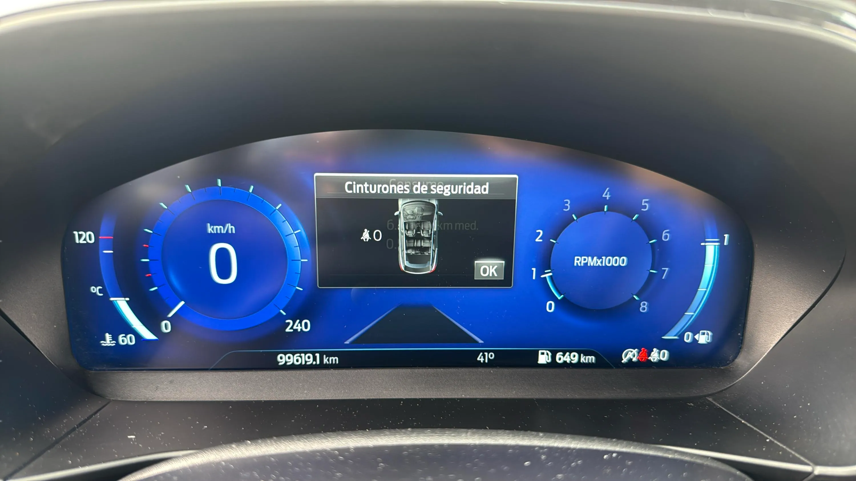 Ford Focus 1.0 EcoBoost MHEV ST-Line Design SIP - foto 13