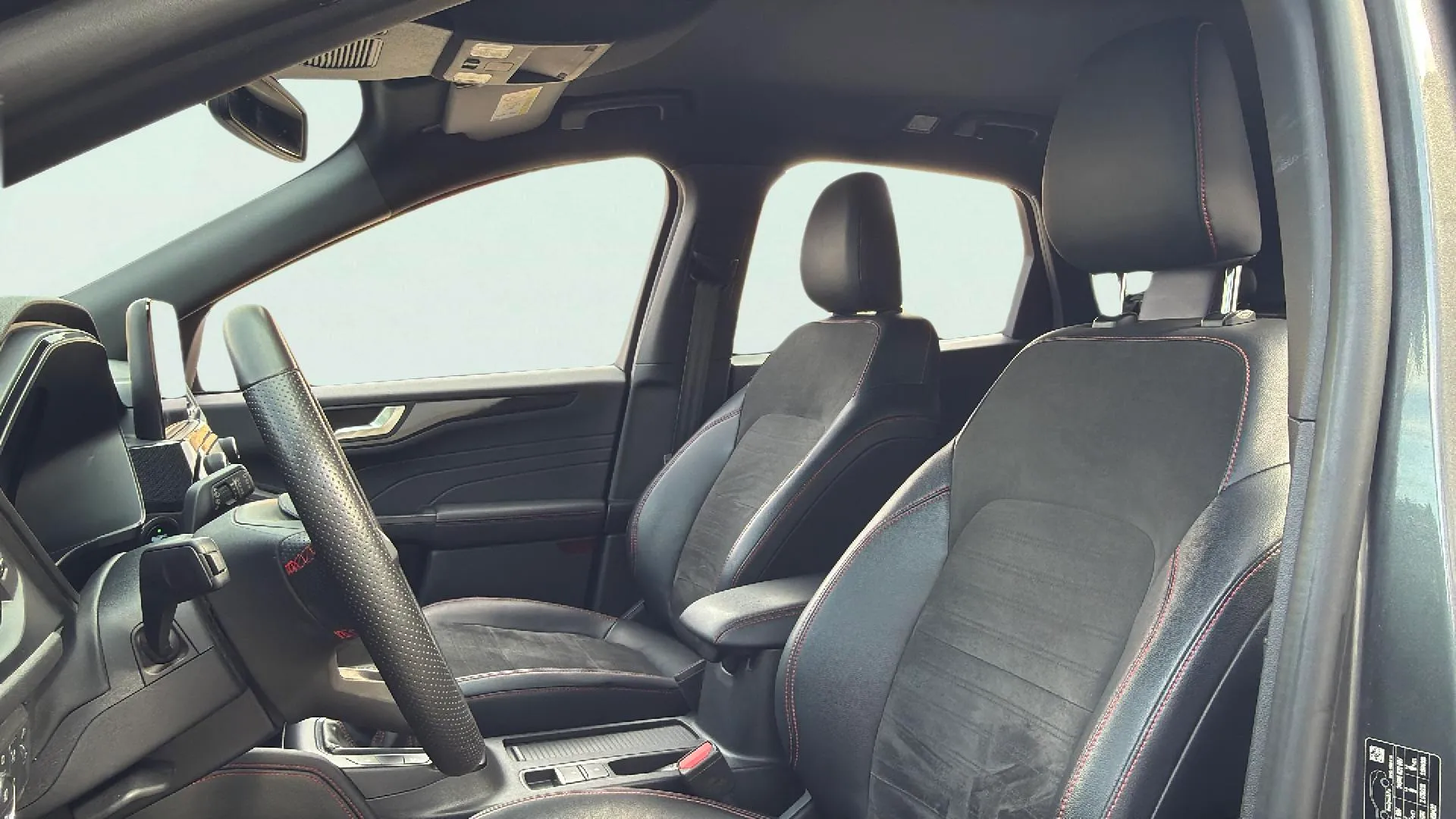Ford Kuga ST-Line 1.5T EcoBoost - foto 9