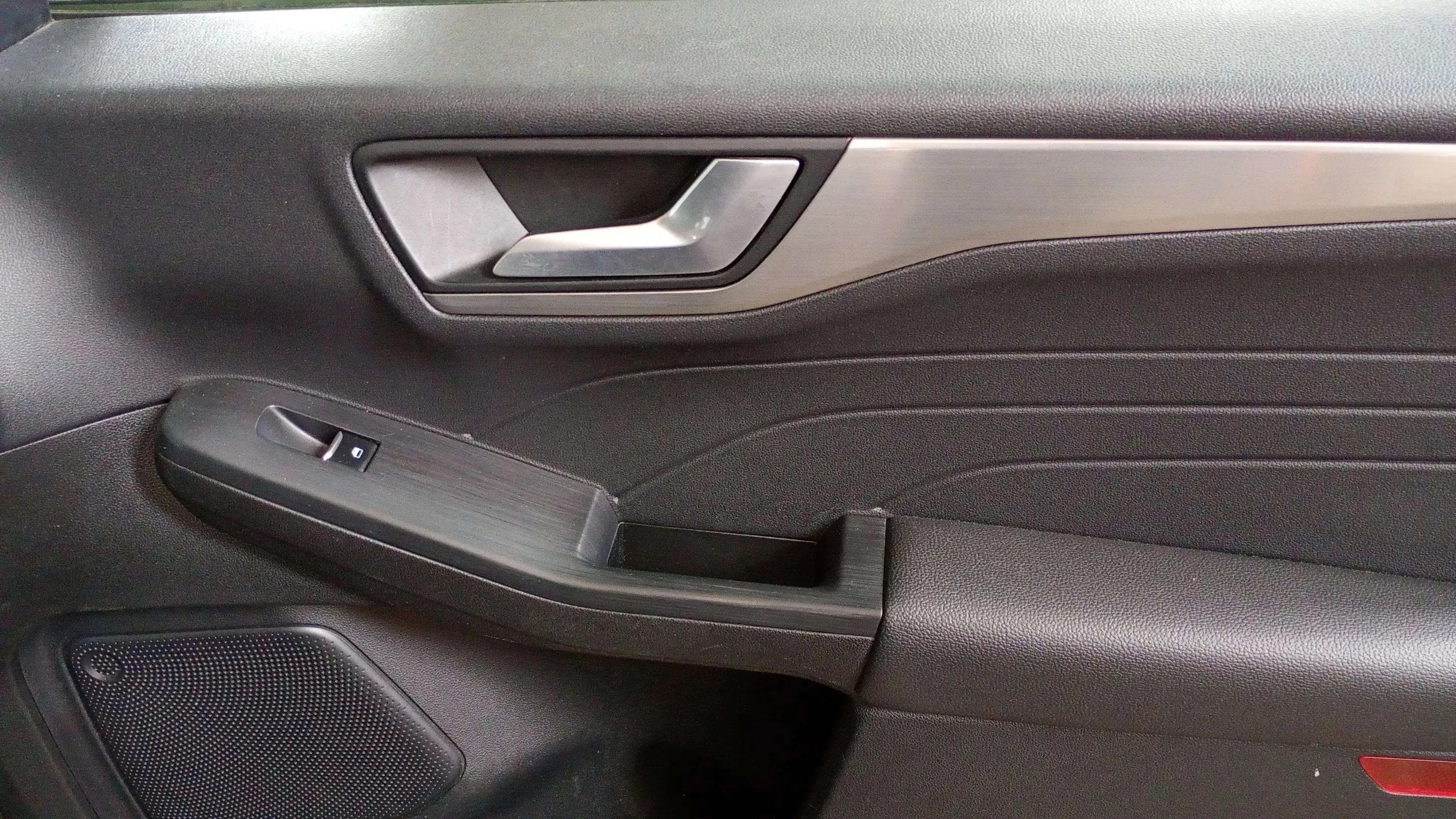 Ford Kuga Titanium 1.5T EcoBoost - foto 16