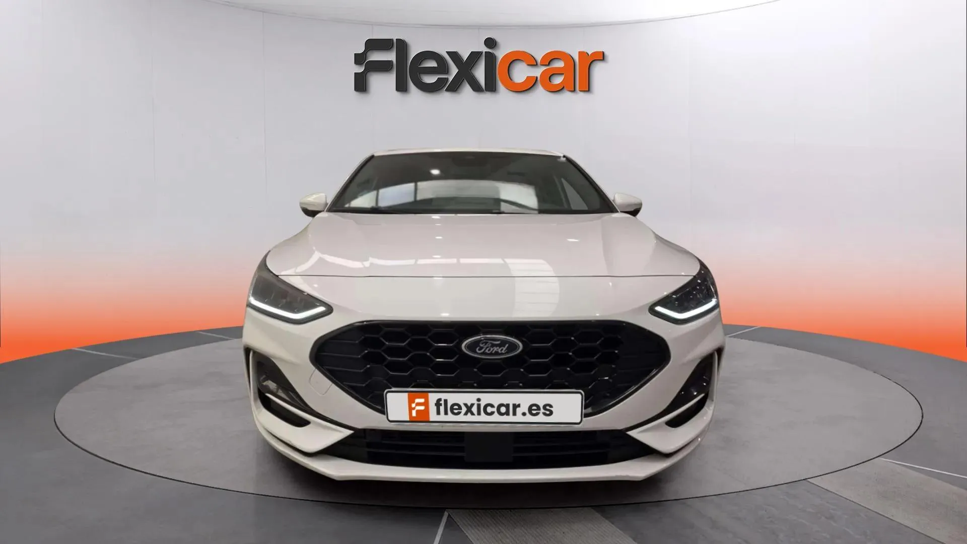 Ford Focus 1.0 EcoBoost MHEV ST-Line - foto 2