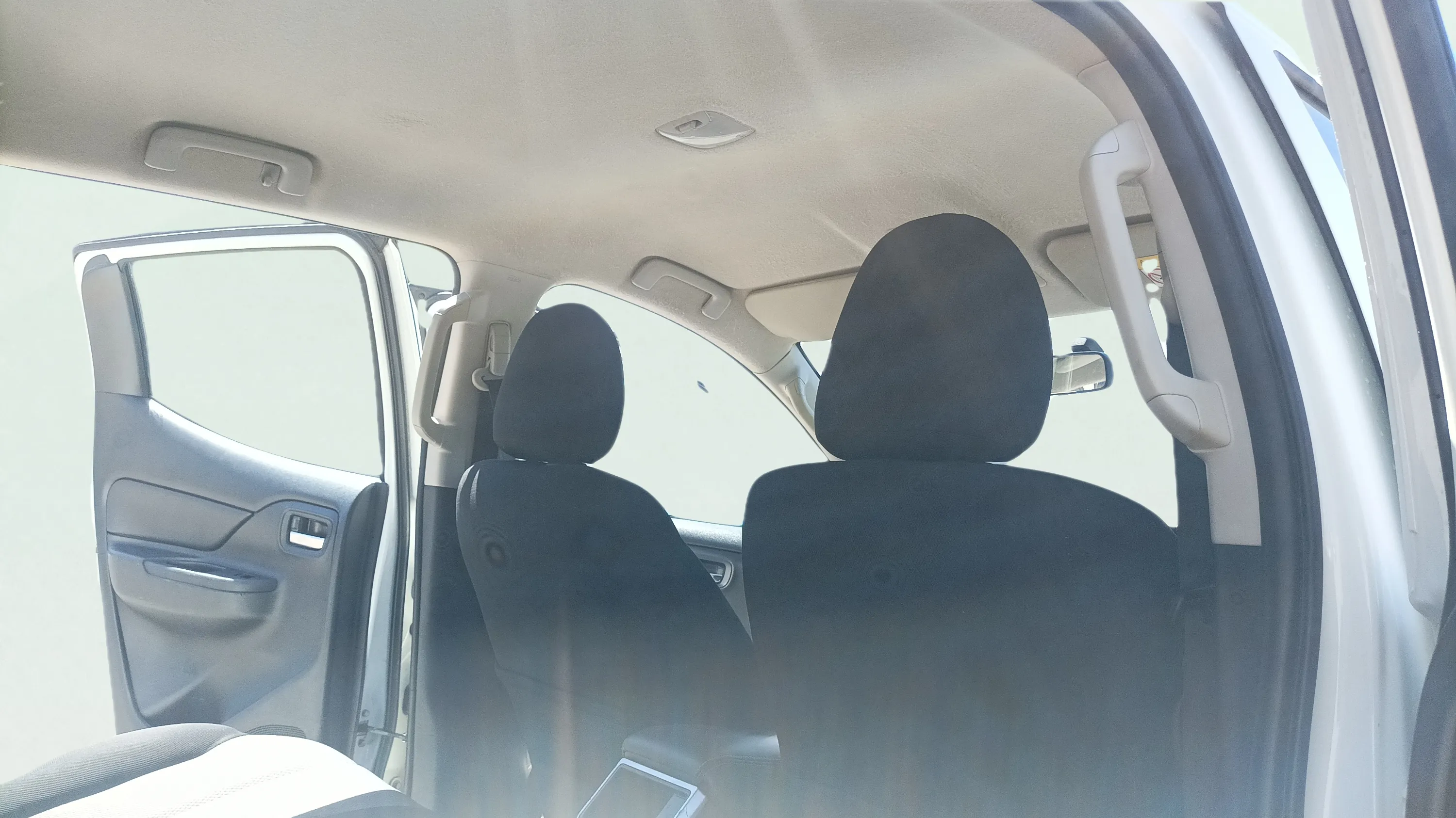 Mitsubishi L200 D/C 300 DI-D Kaiteki - foto 18