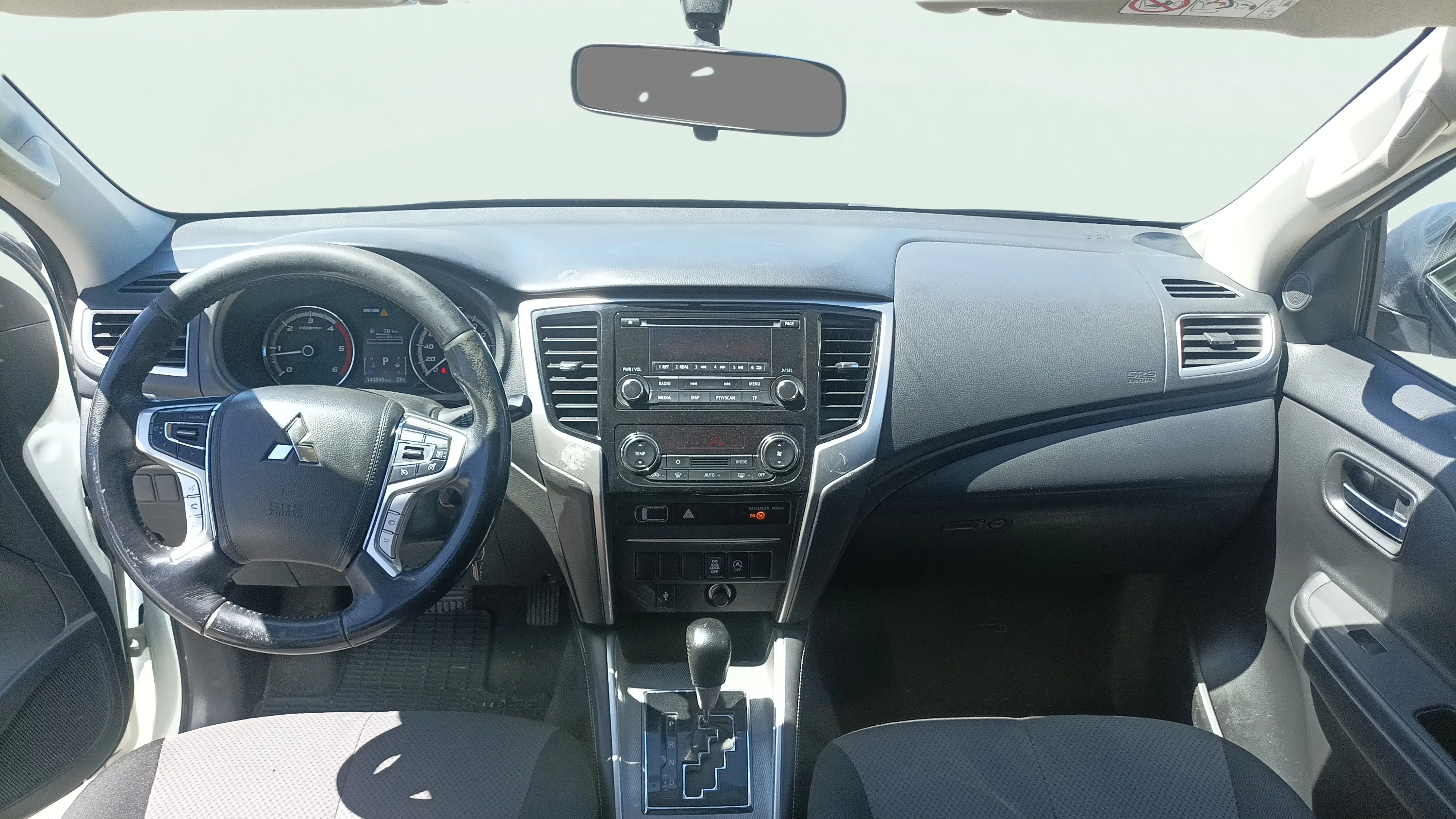Mitsubishi L200 D/C 300 DI-D Kaiteki - foto 10