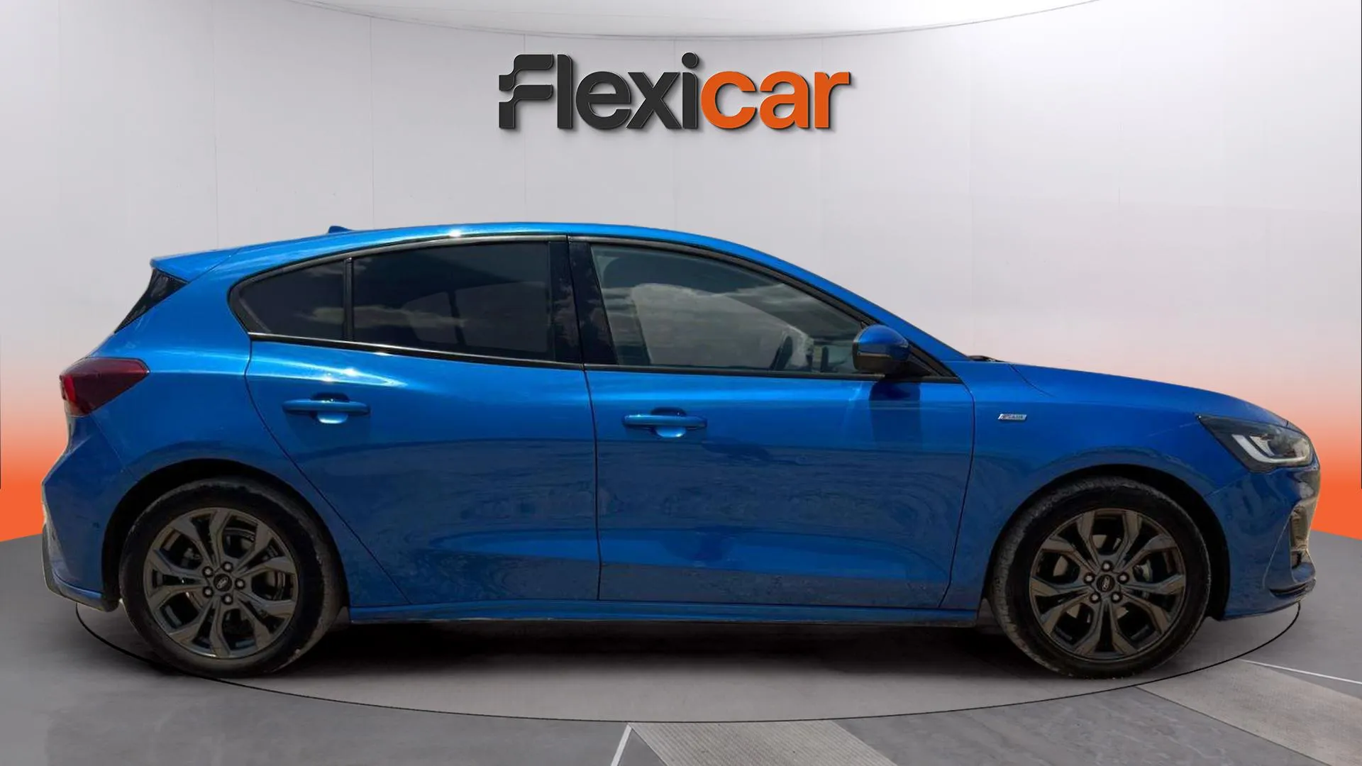 Ford Focus 1.0 EcoBoost MHEV ST-Line Design SIP - foto 8