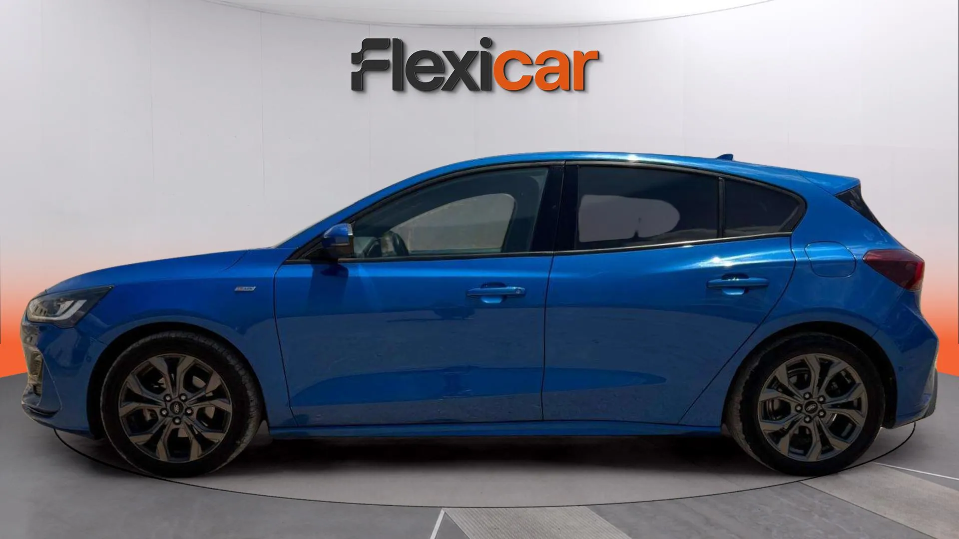 Ford Focus 1.0 EcoBoost MHEV ST-Line Design SIP - foto 4