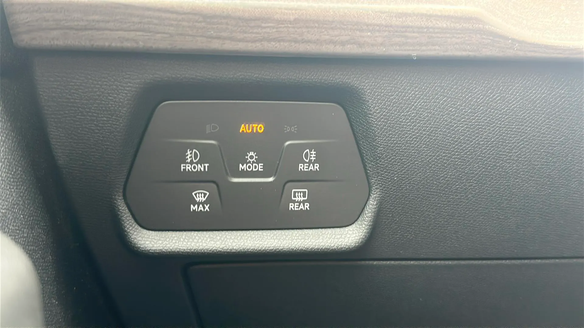 SEAT León SP 1.4 e-Hybrid DSG FR - foto 17