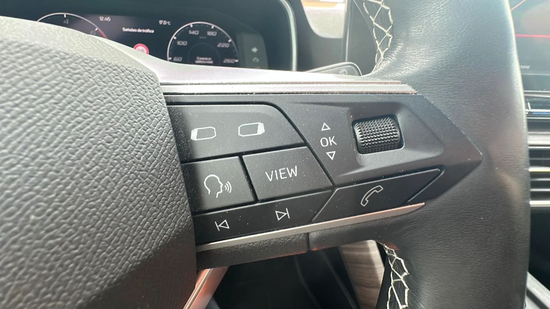 SEAT León SP 1.4 e-Hybrid DSG FR - foto 15