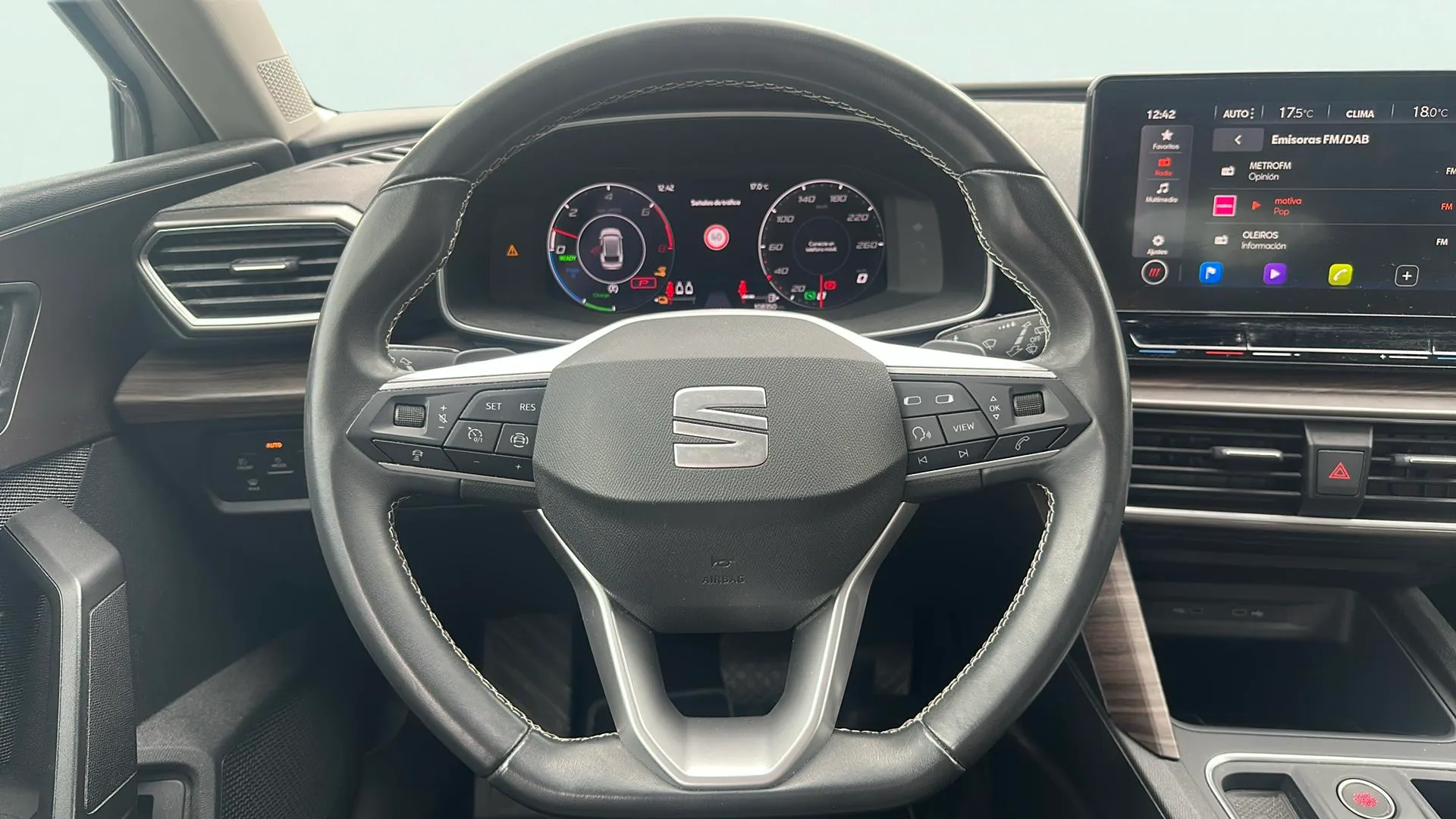 SEAT León SP 1.4 e-Hybrid DSG FR - foto 11