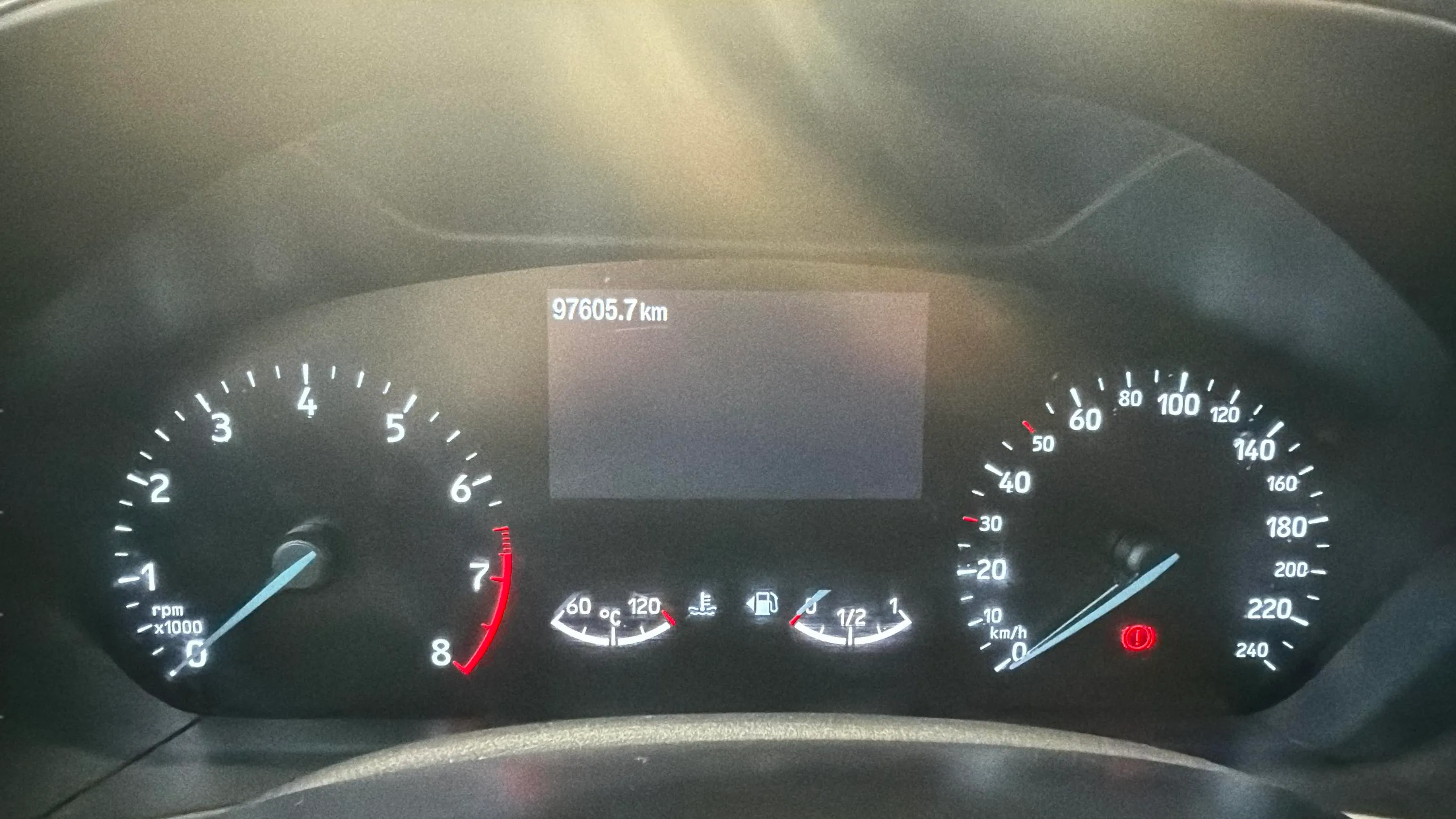 Ford Focus 1.0 EcoBoost MHEV ST-Line - foto 12