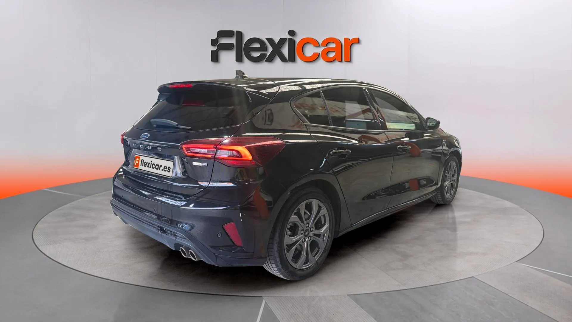 Ford Focus 1.0 EcoBoost MHEV ST-Line - foto 8