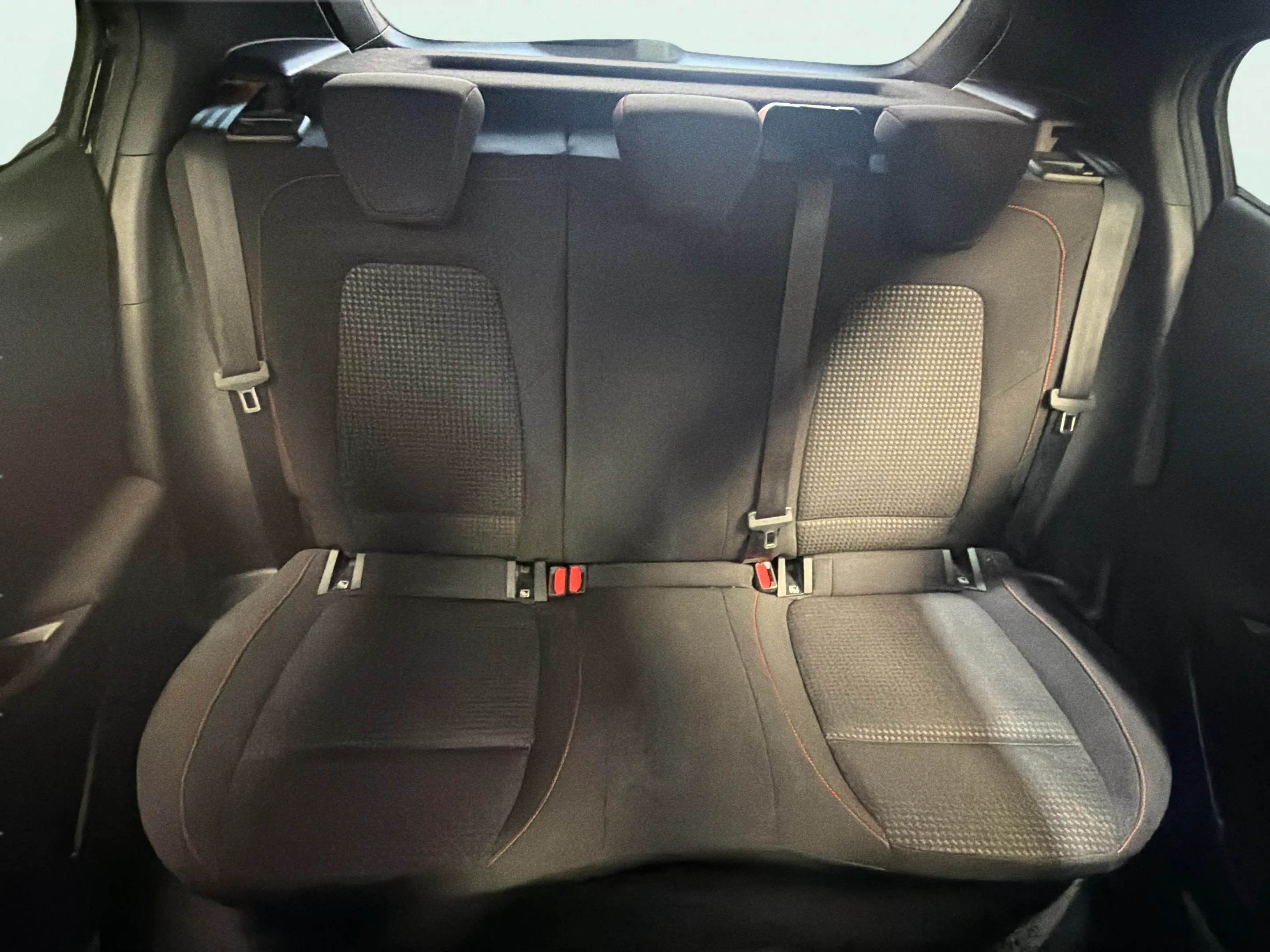 Ford Focus 1.0 EcoBoost MHEV ST-Line - foto 15