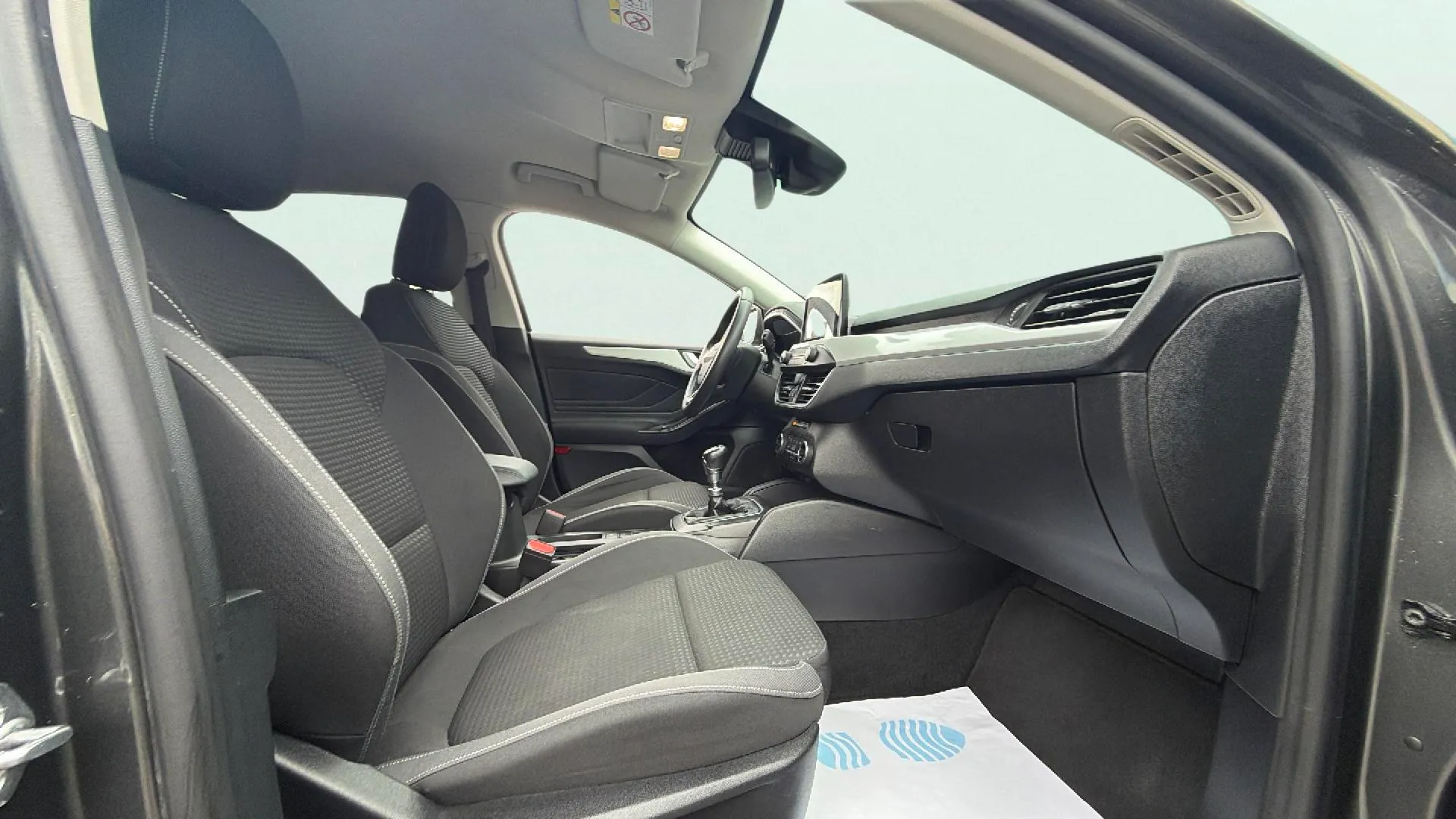 Ford Focus 1.5 EcoBlue Trend+ SB - foto 19