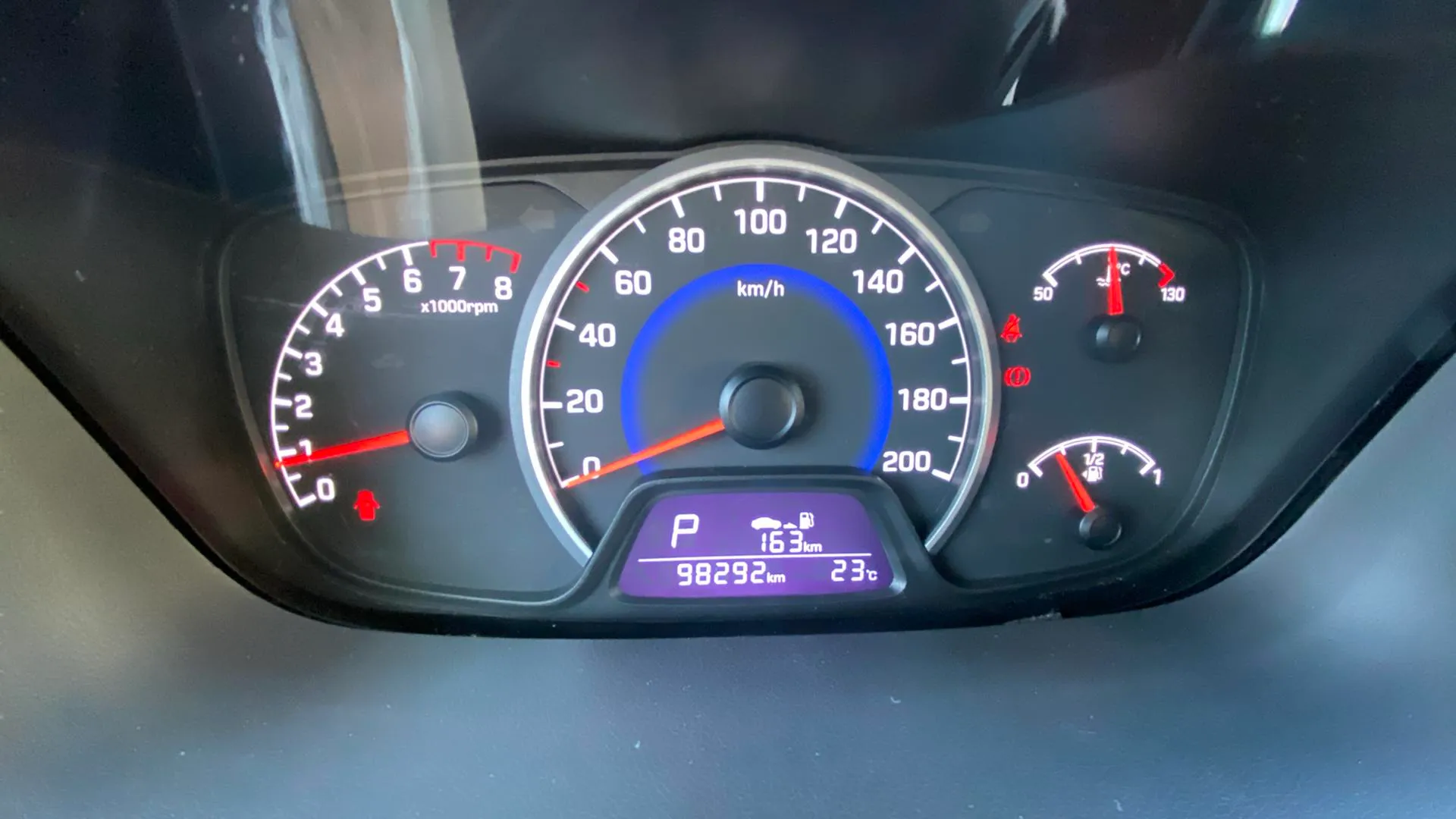 Hyundai i10 1.0 Klass - foto 11
