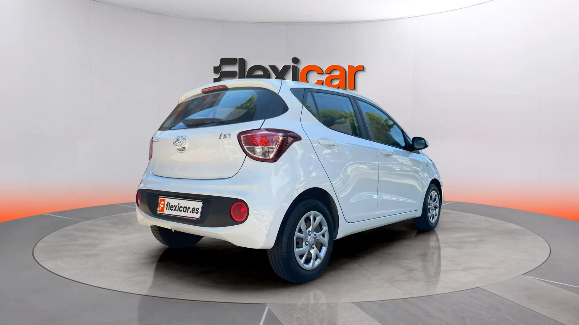 Hyundai i10 1.0 Klass - foto 6