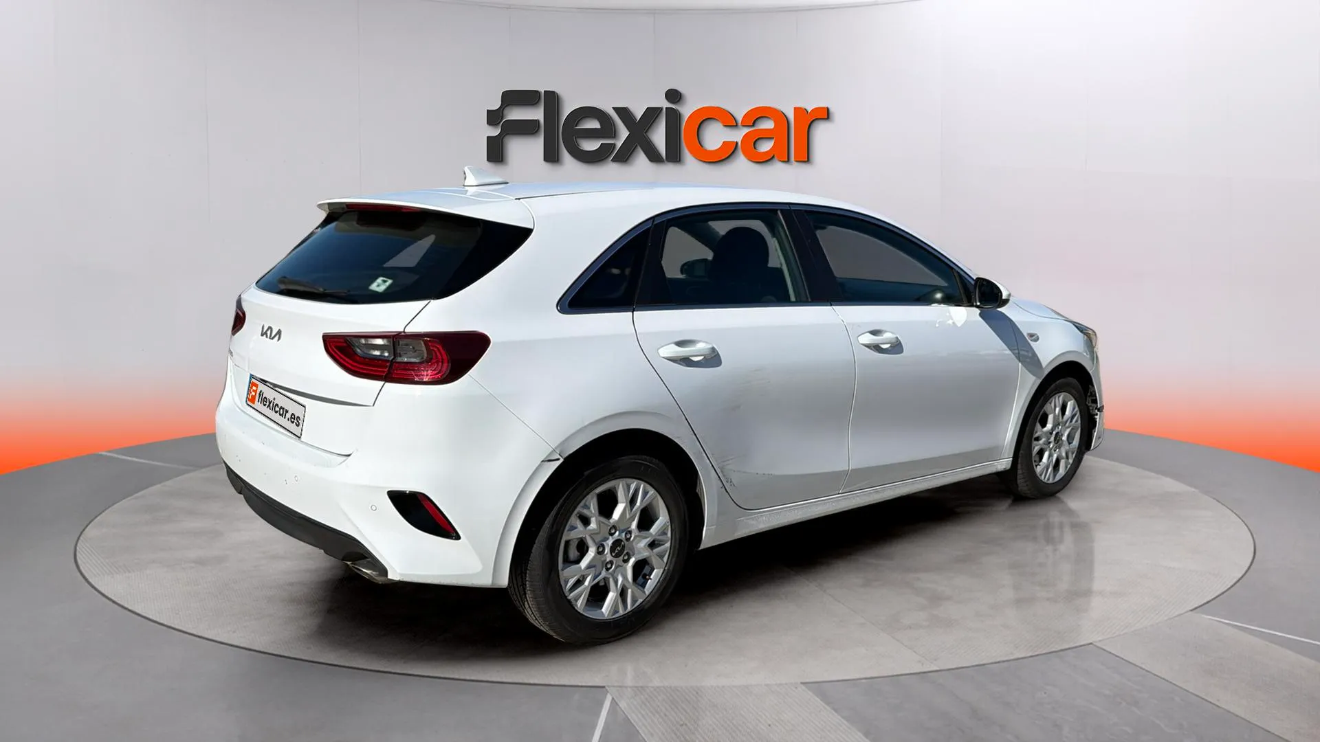 Kia Ceed 1.6 MHEV iMT Drive - foto 7
