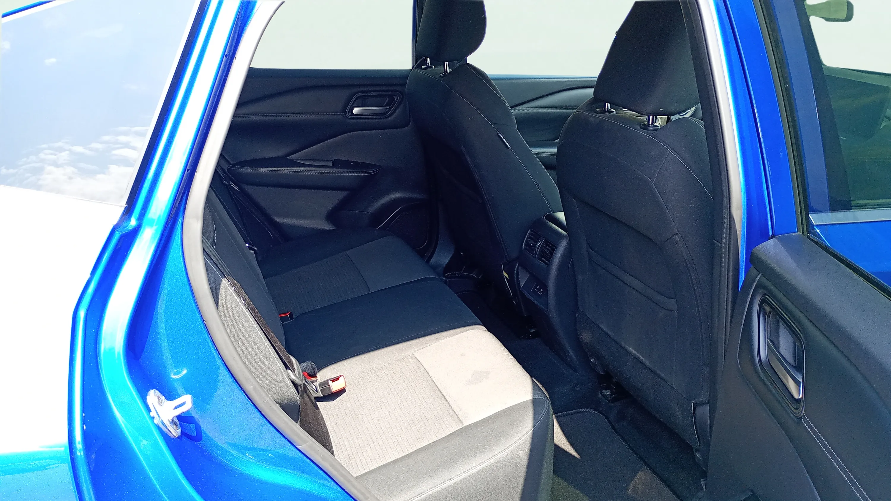 Nissan Qashqai E-POWER N-Connecta - foto 13