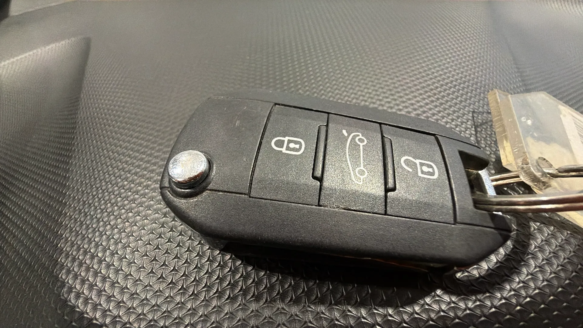 Opel Corsa 1.2T XHL GS - foto 14
