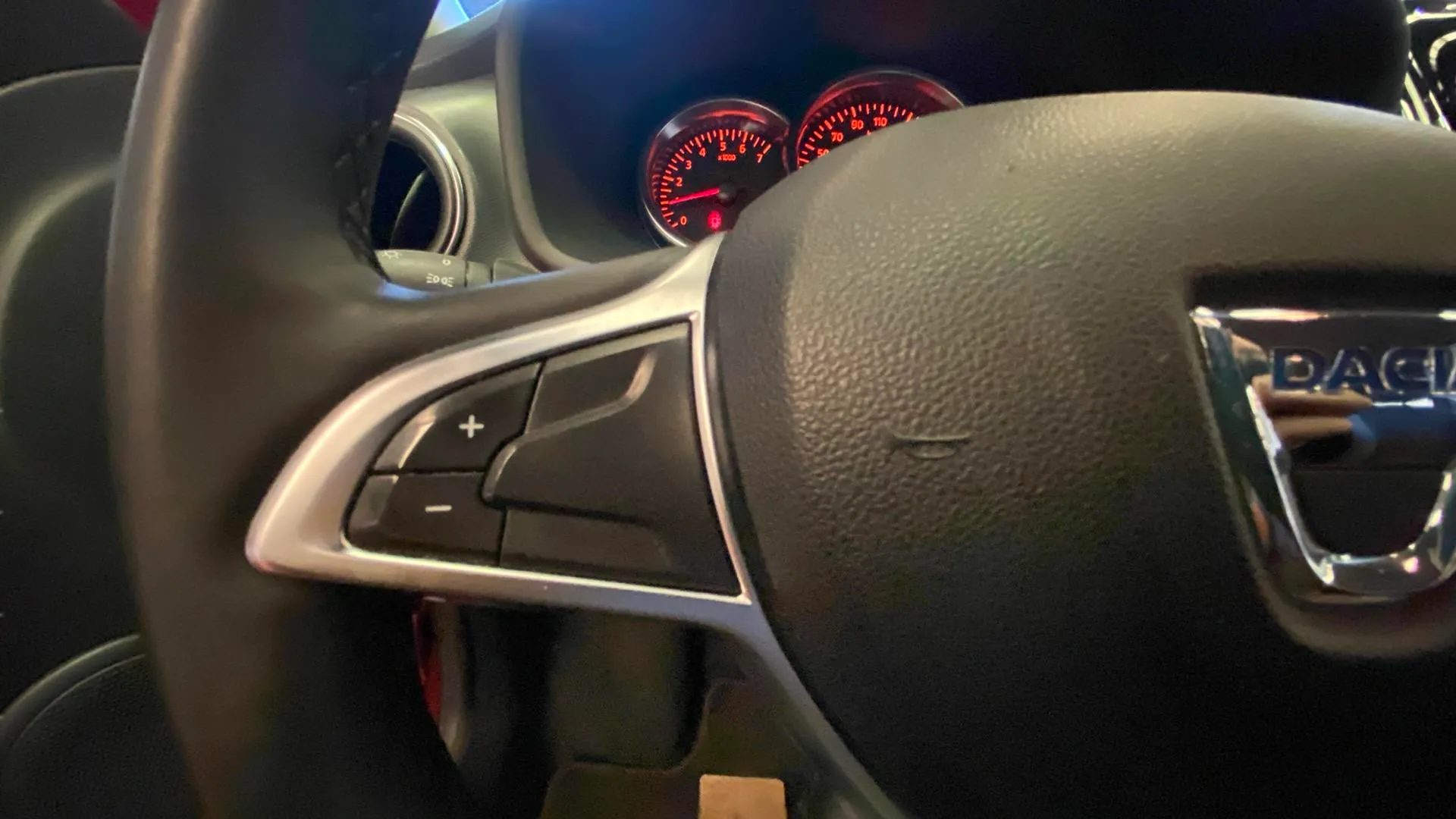 Dacia Sandero Serie Lim 2019 TCe GLP - foto 23