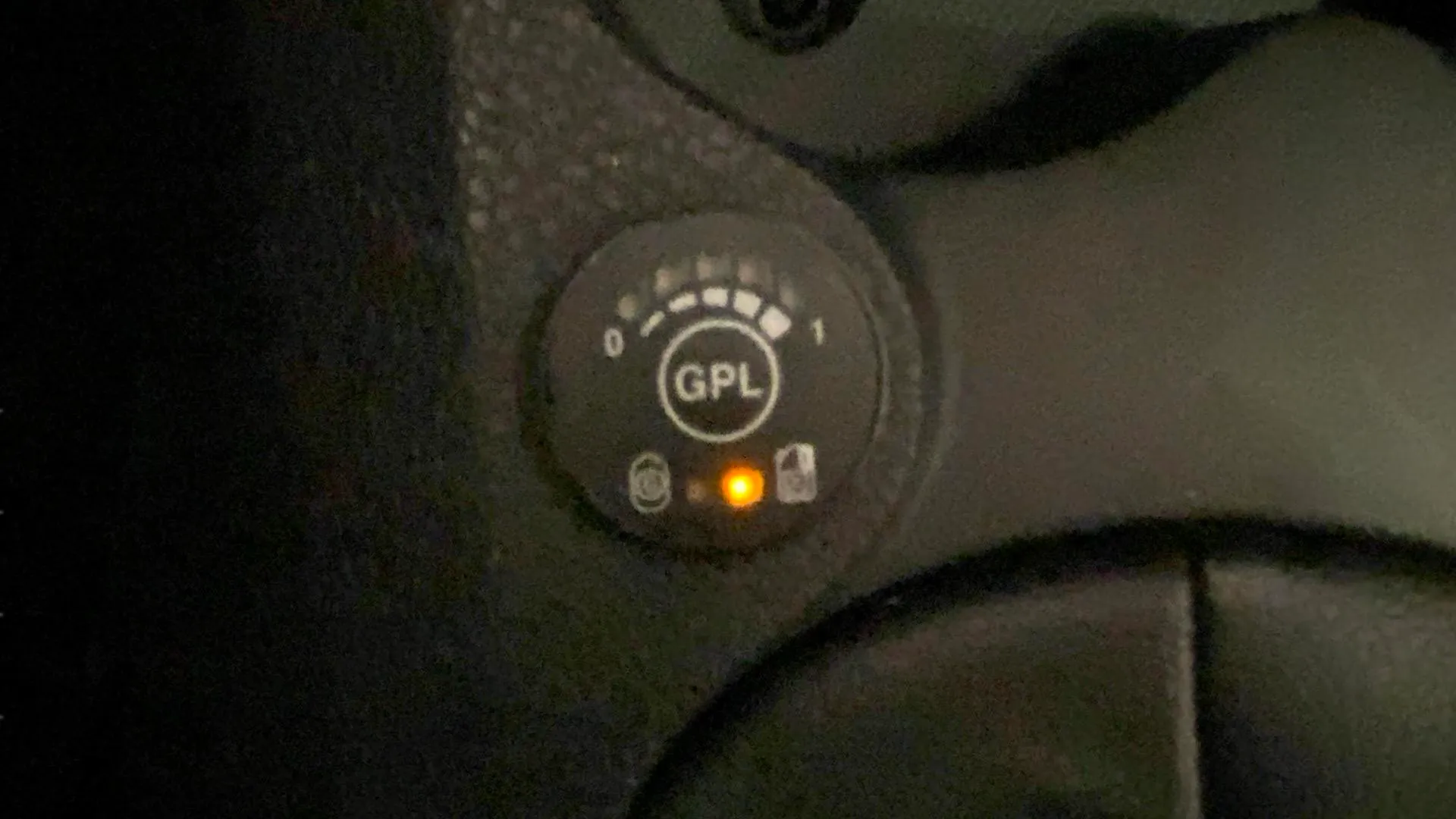 Dacia Sandero Serie Lim 2019 TCe GLP - foto 31