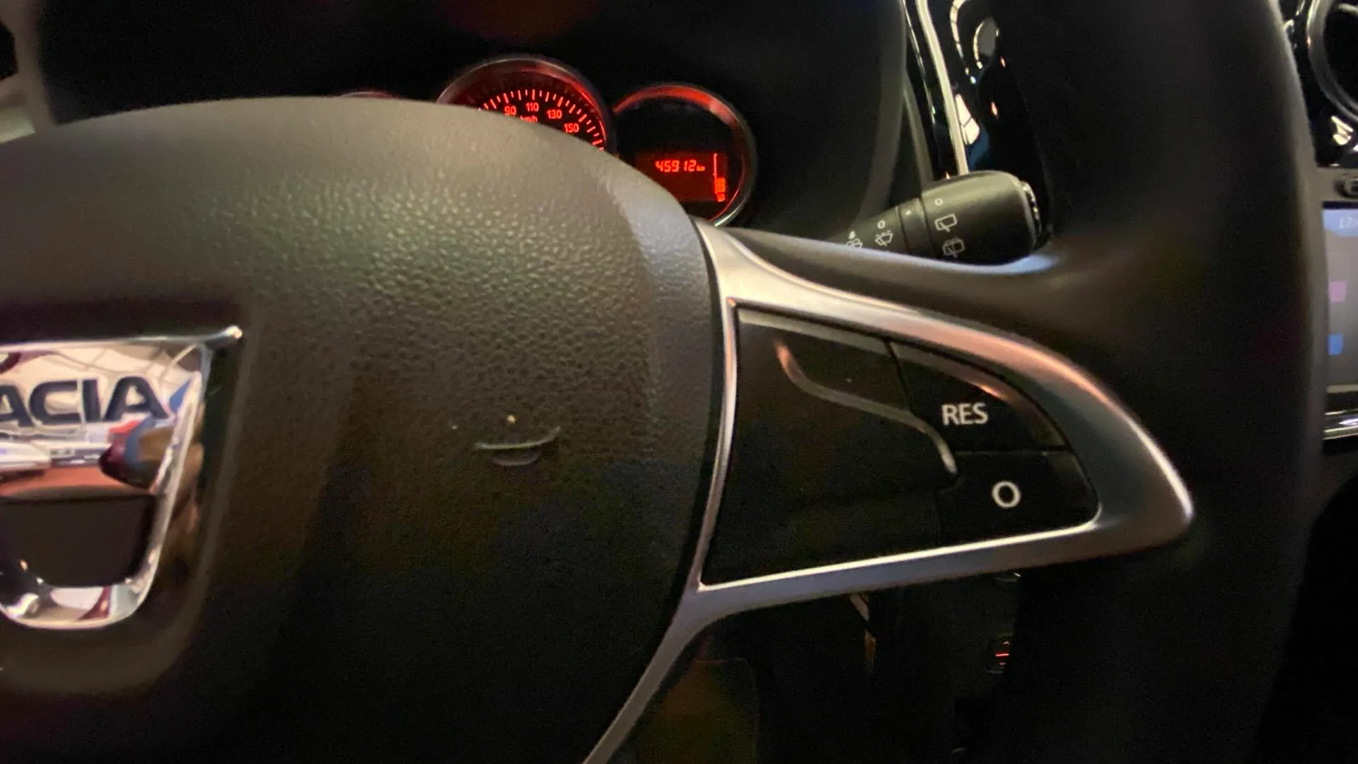 Dacia Sandero Serie Lim 2019 TCe GLP - foto 24