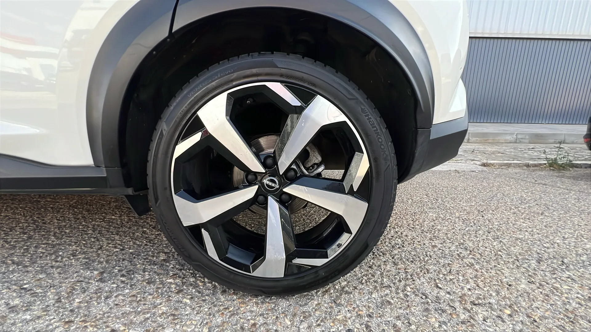 Nissan Juke DIG-T Tekna - foto 20