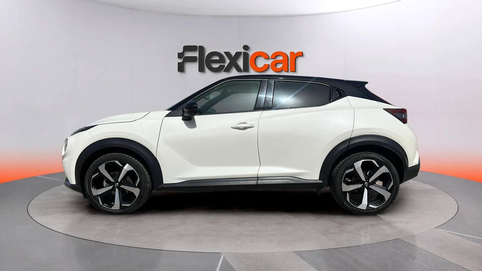 Nissan Juke DIG-T Tekna - foto 6