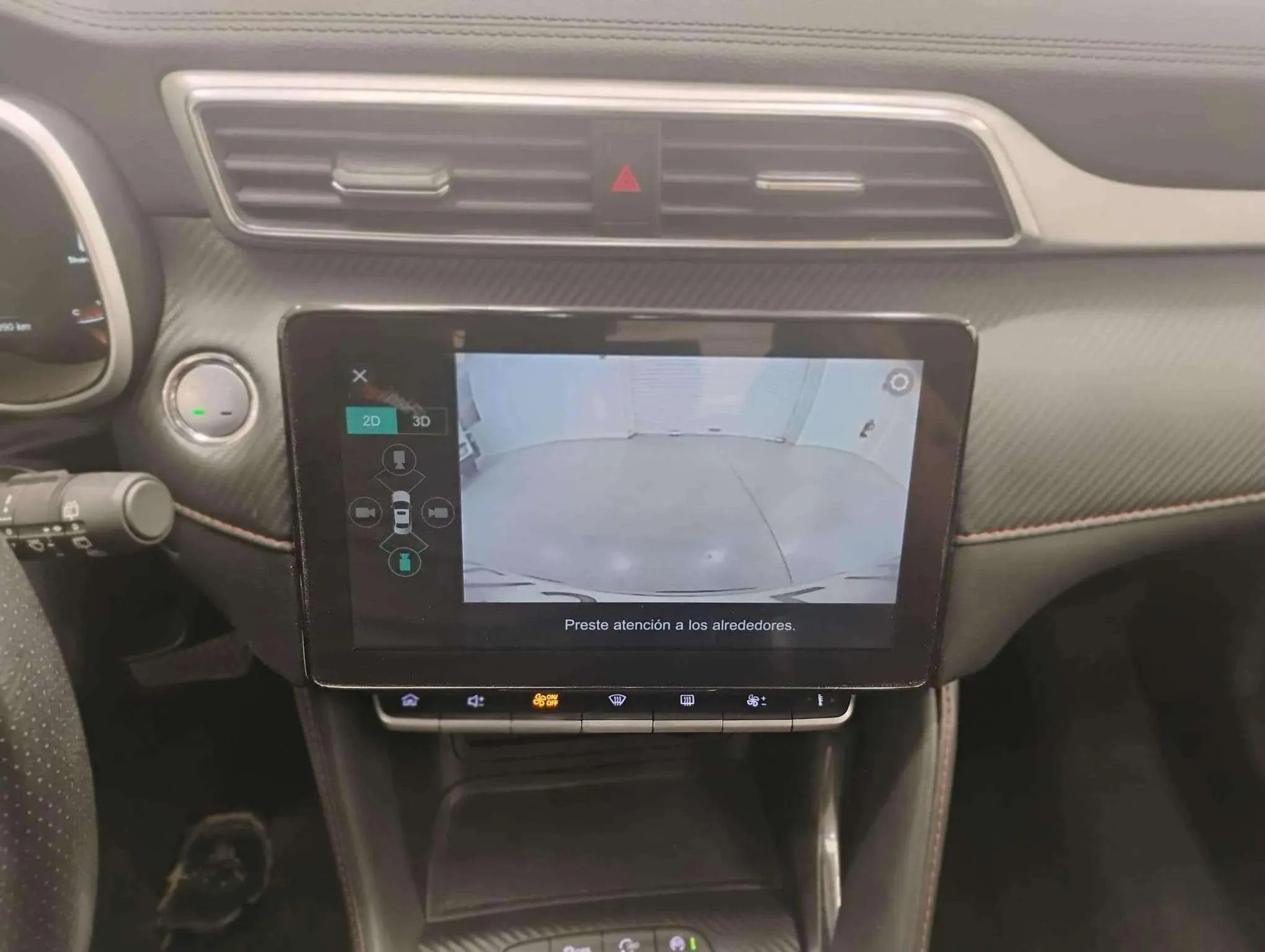 MG ZS 1.0T Luxury - foto 16
