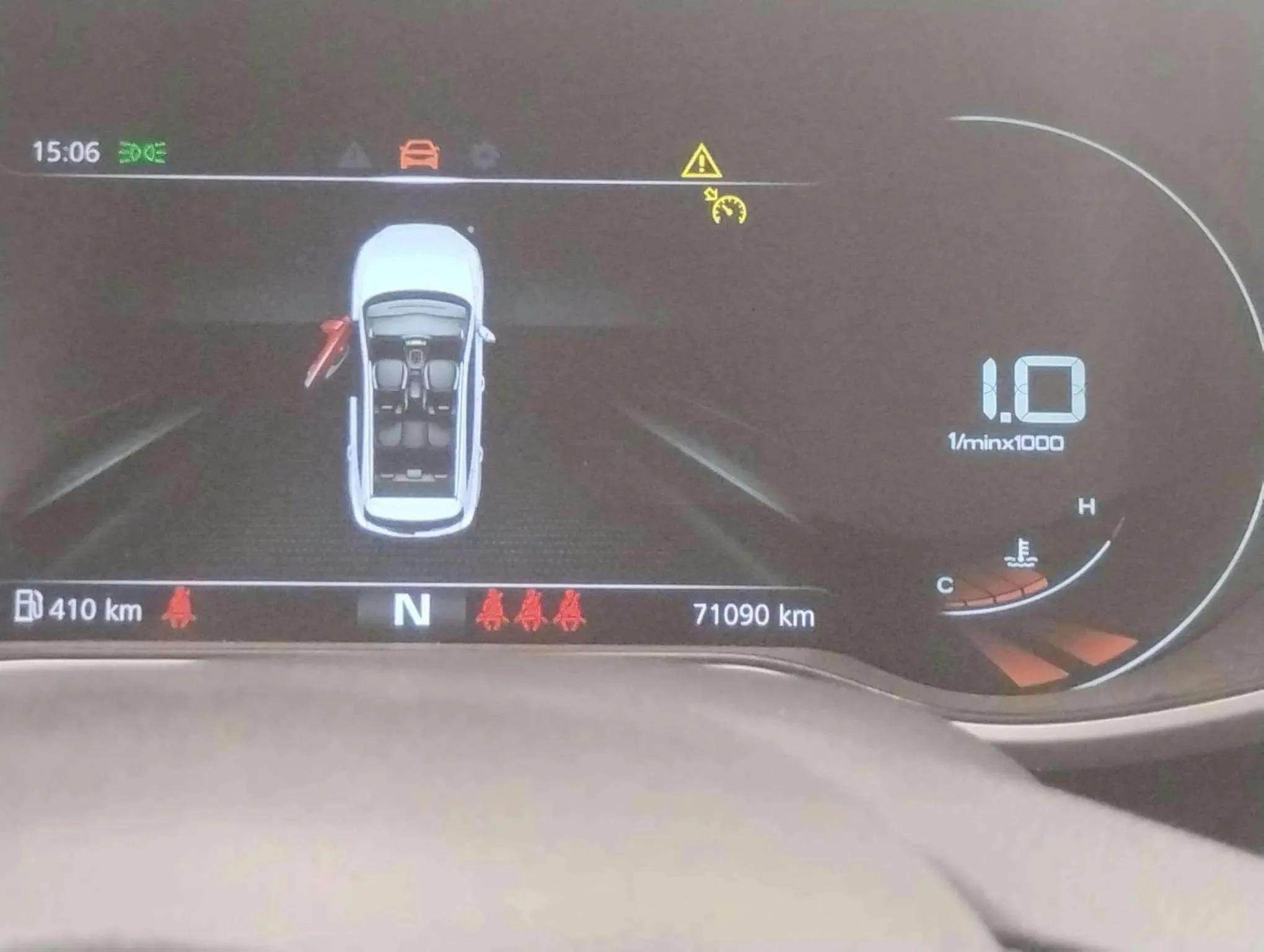 MG ZS 1.0T Luxury - foto 18