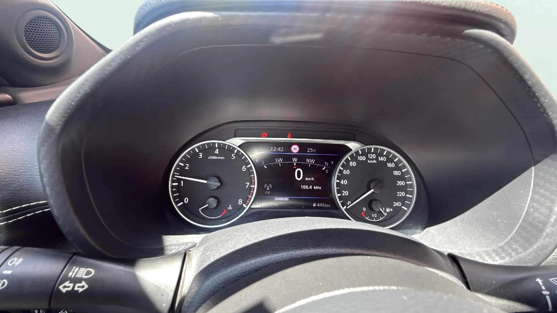 Nissan Juke DIG-T Tekna - foto 12