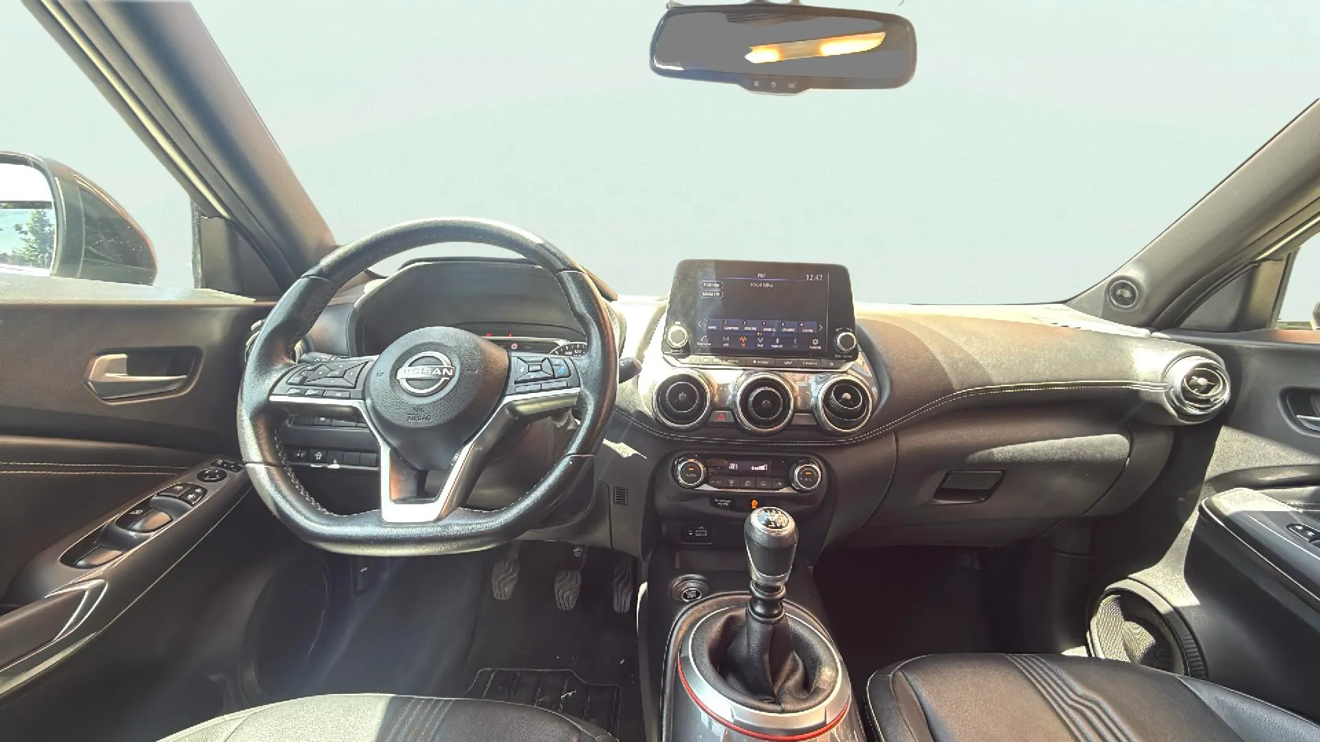 Nissan Juke DIG-T Tekna - foto 10
