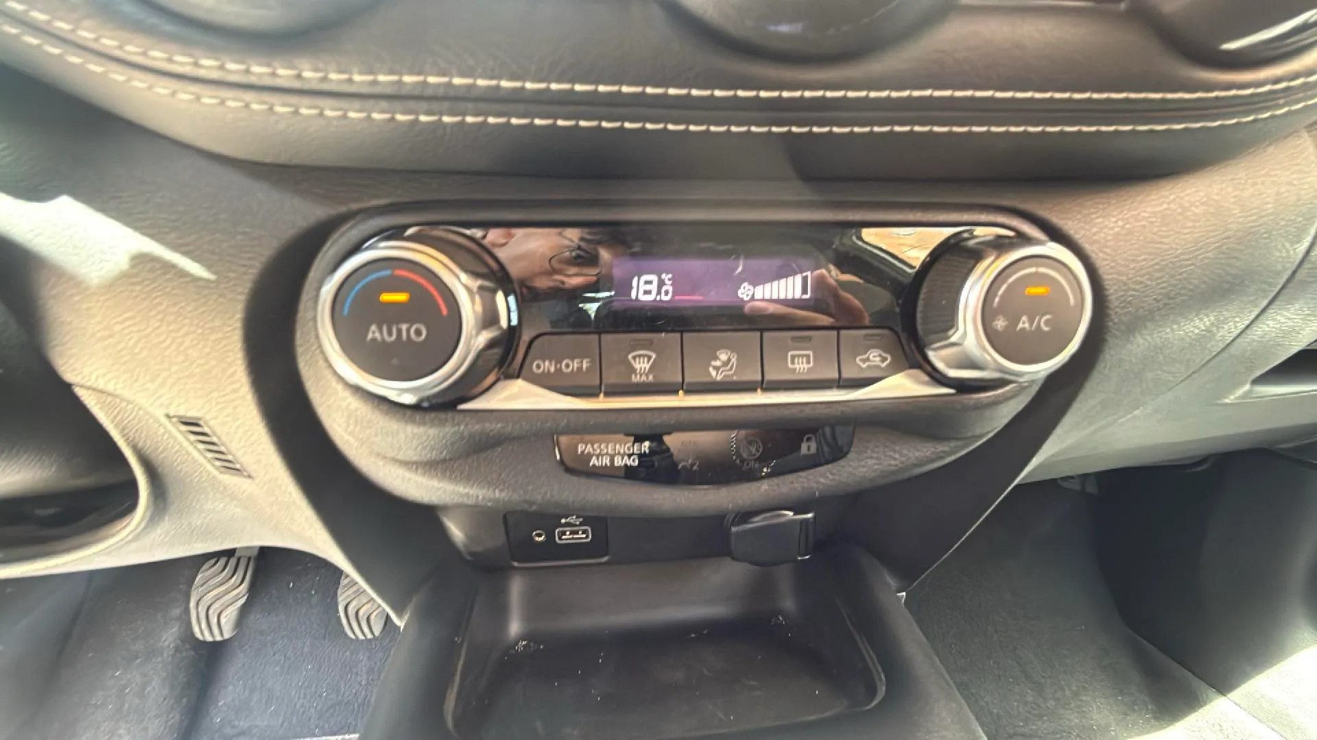 Nissan Juke DIG-T Tekna - foto 20