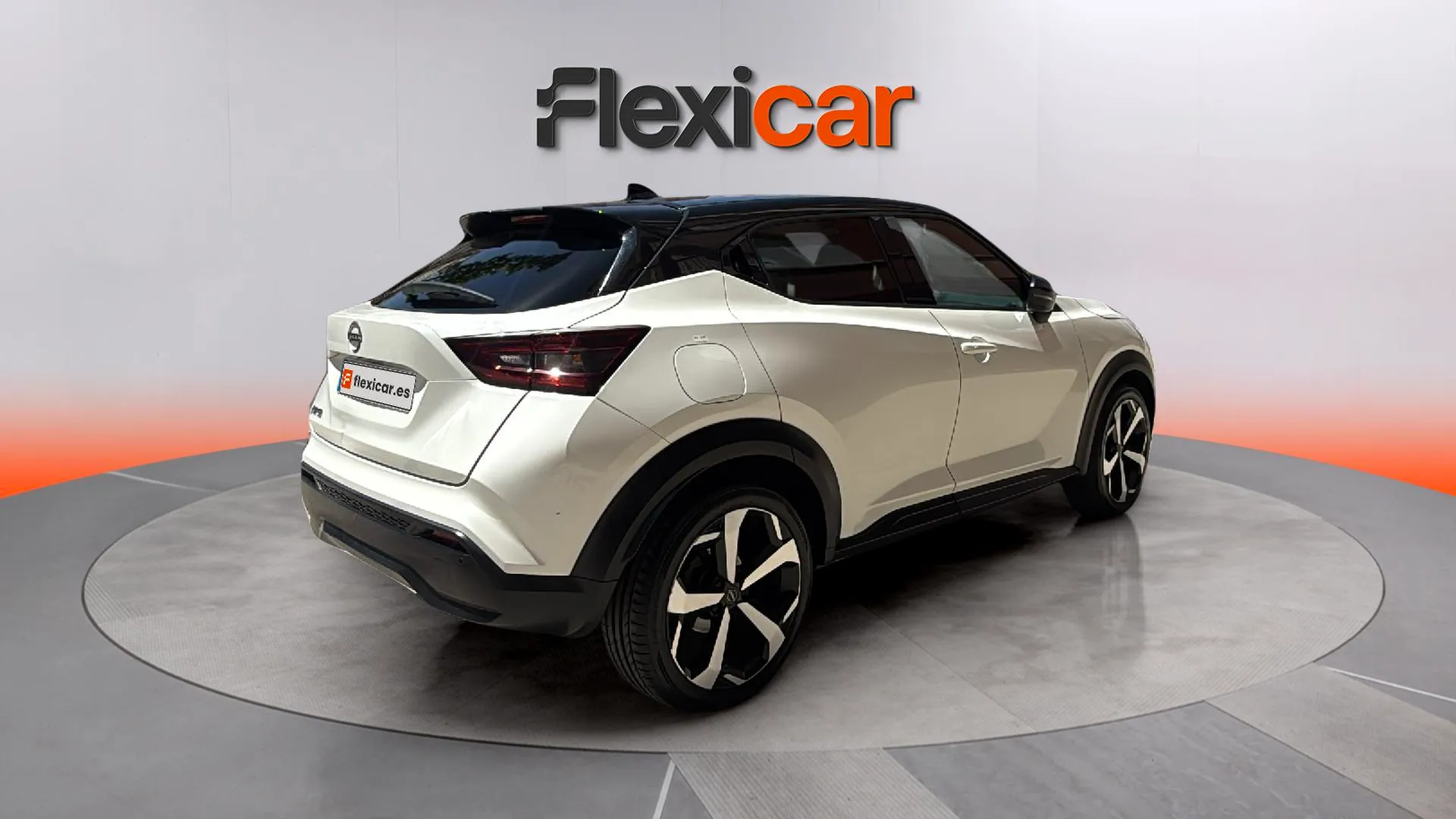 Nissan Juke DIG-T Tekna - foto 7