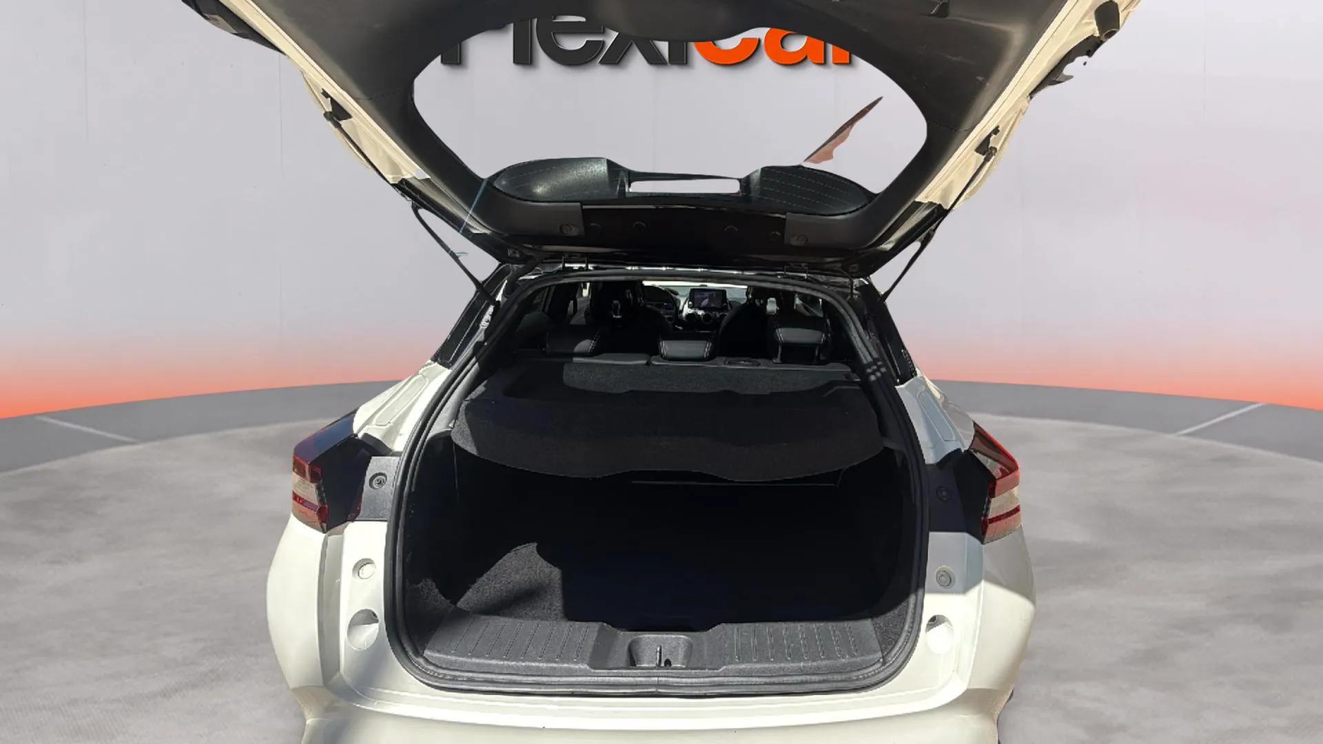 Nissan Juke DIG-T Tekna - foto 9