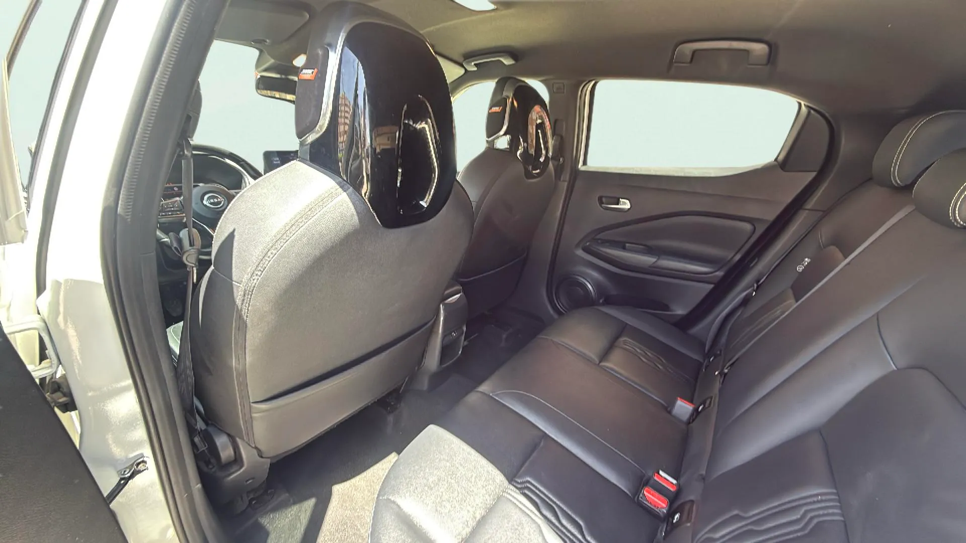 Nissan Juke DIG-T Tekna - foto 15