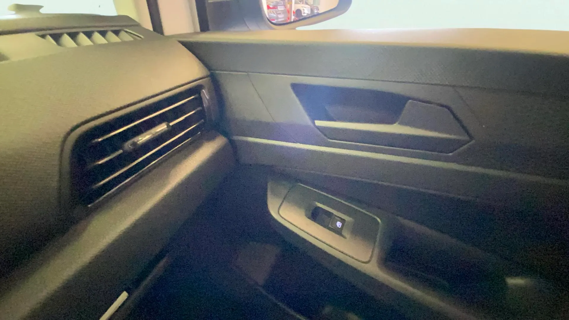 Volkswagen Caddy 2.0 TDI BMT - foto 26