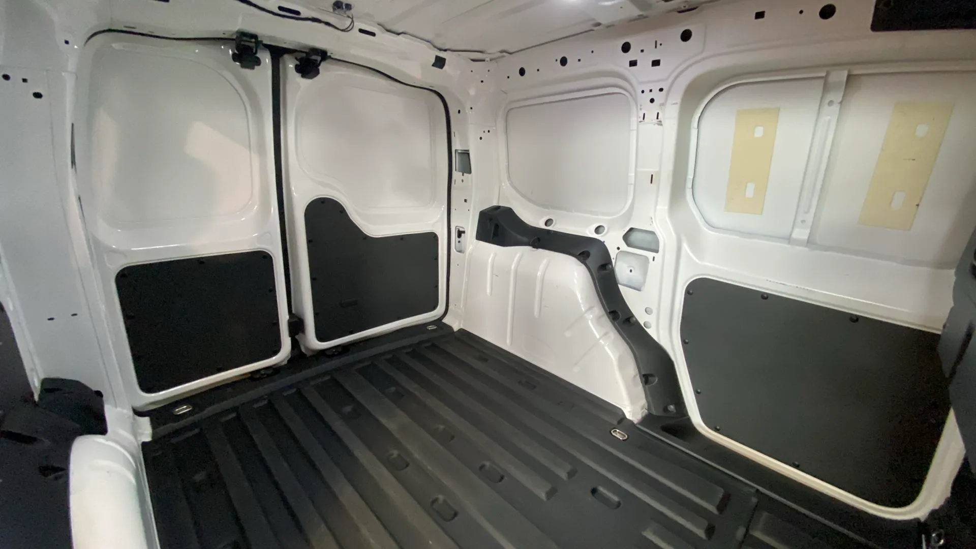 Volkswagen Caddy 2.0 TDI BMT - foto 11