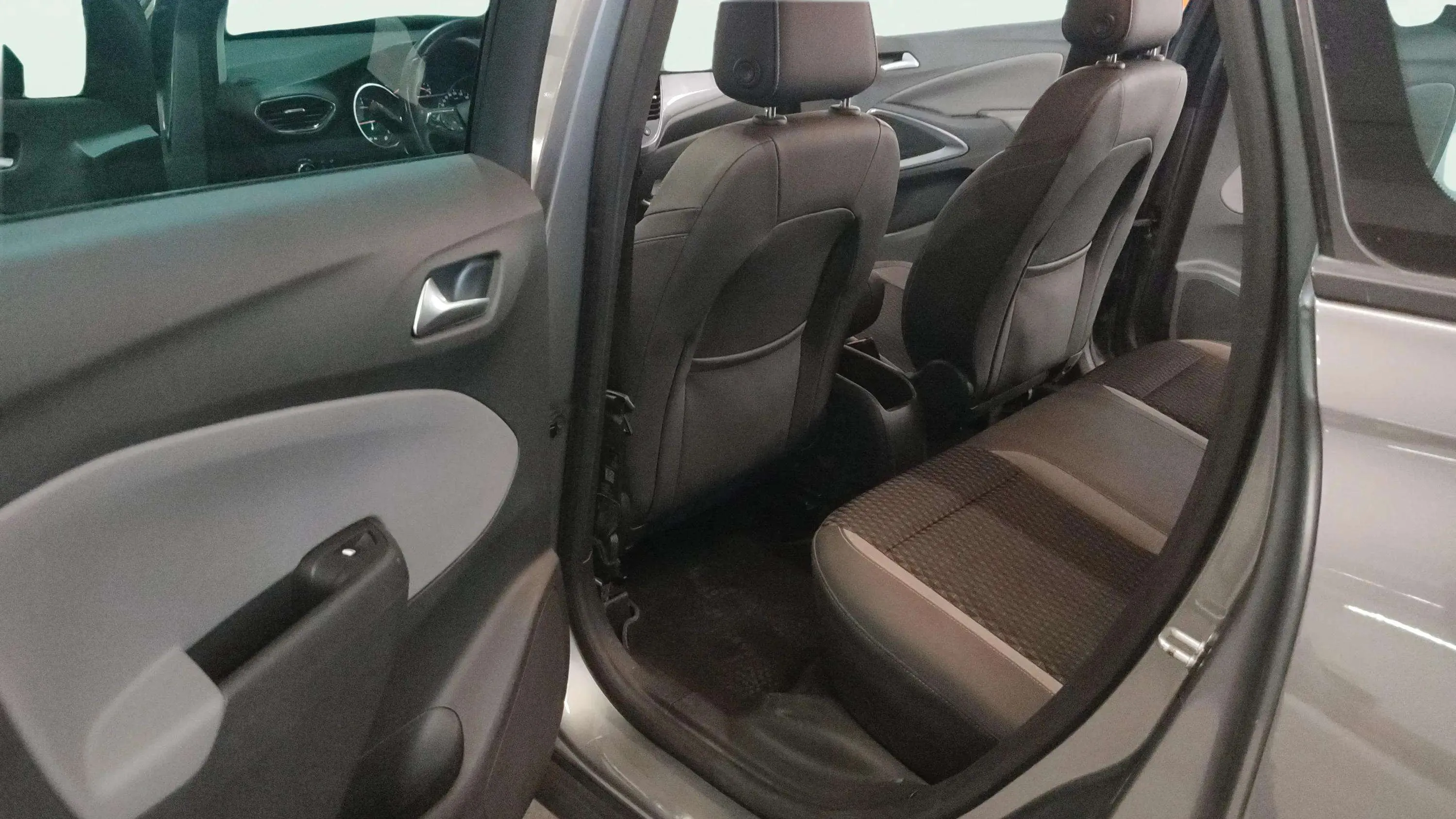 Opel Crossland 1.2 Innovation - foto 17
