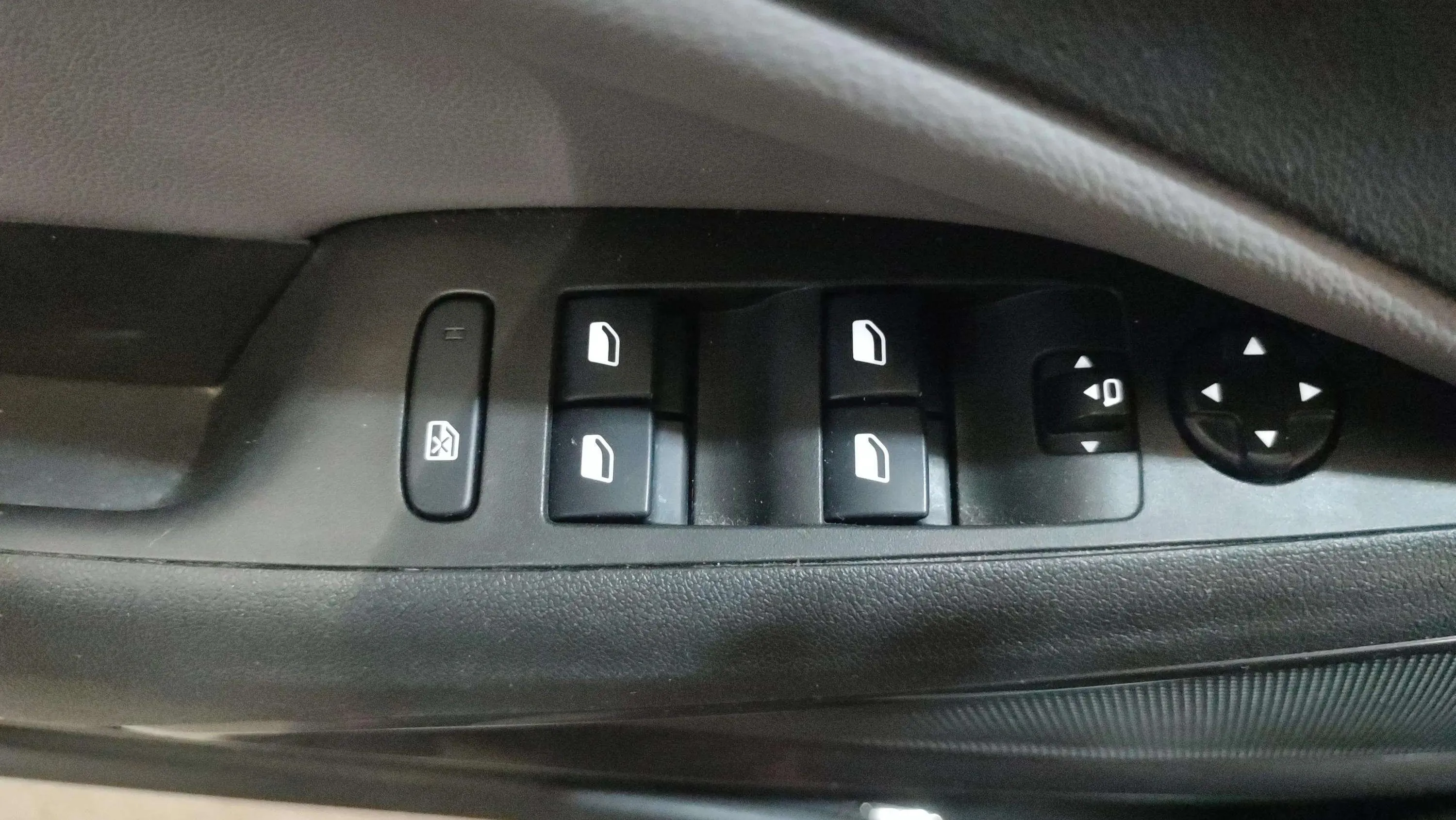 Opel Crossland 1.2 Innovation - foto 10