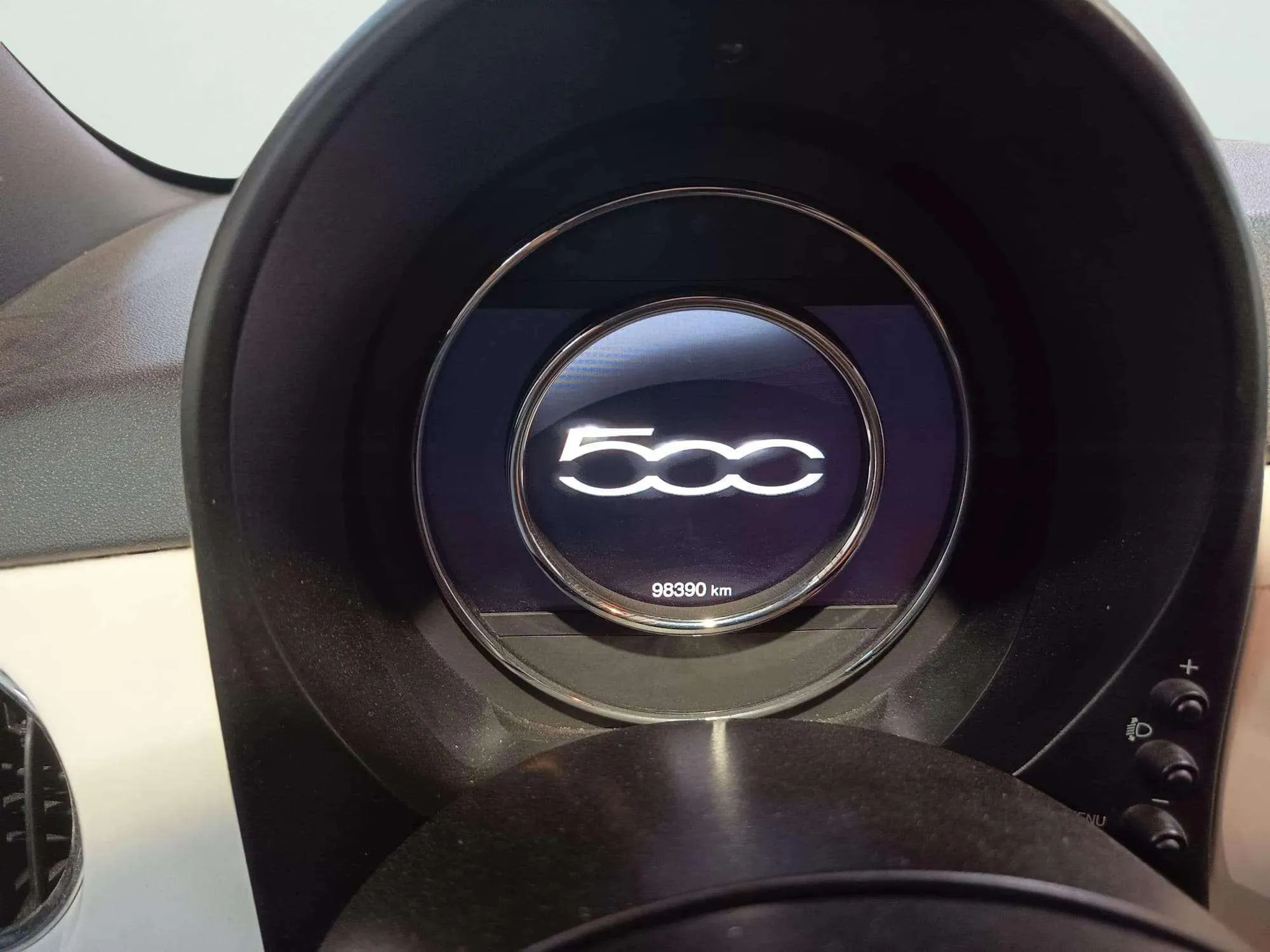 Fiat 500 Club 1.0 Hybrid - foto 11