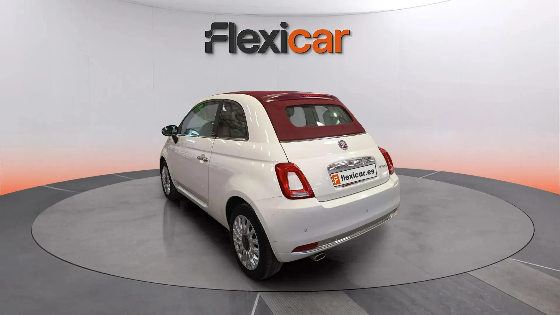 Fiat 500 Club 1.0 Hybrid - foto 7