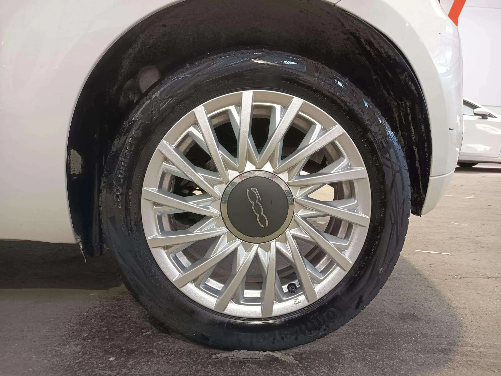 Fiat 500 Club 1.0 Hybrid - foto 23