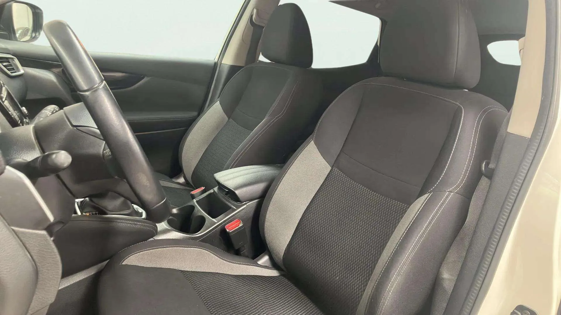 Nissan Qashqai dCi E6D DCT N-Connecta - foto 9