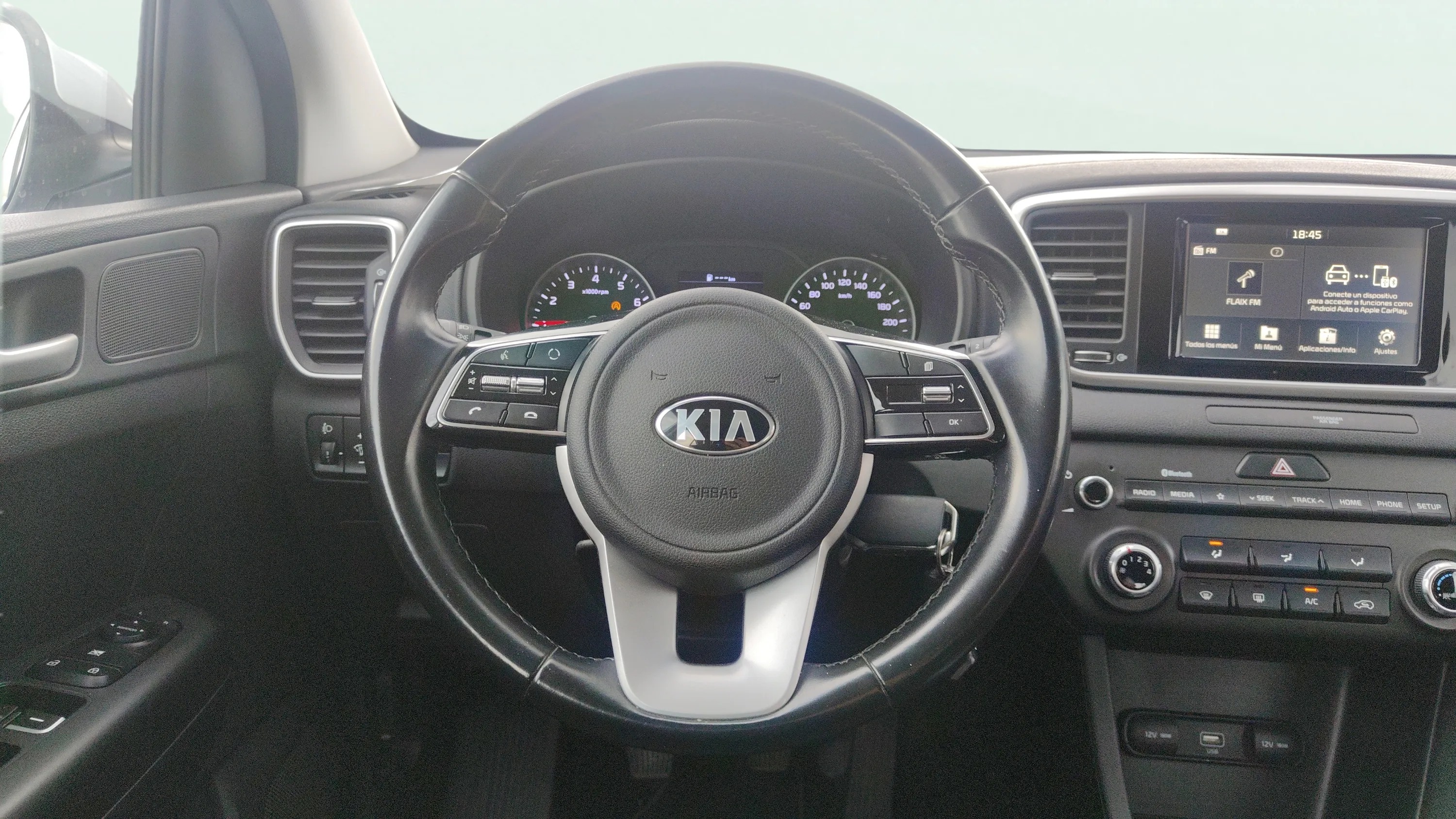Kia Sportage 1.6 GDi Business 4x2 - foto 11