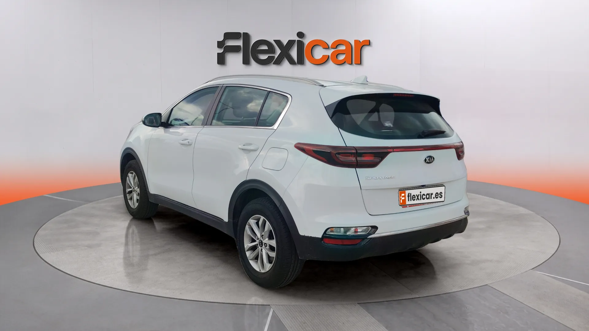 Kia Sportage 1.6 GDi Business 4x2 - foto 5