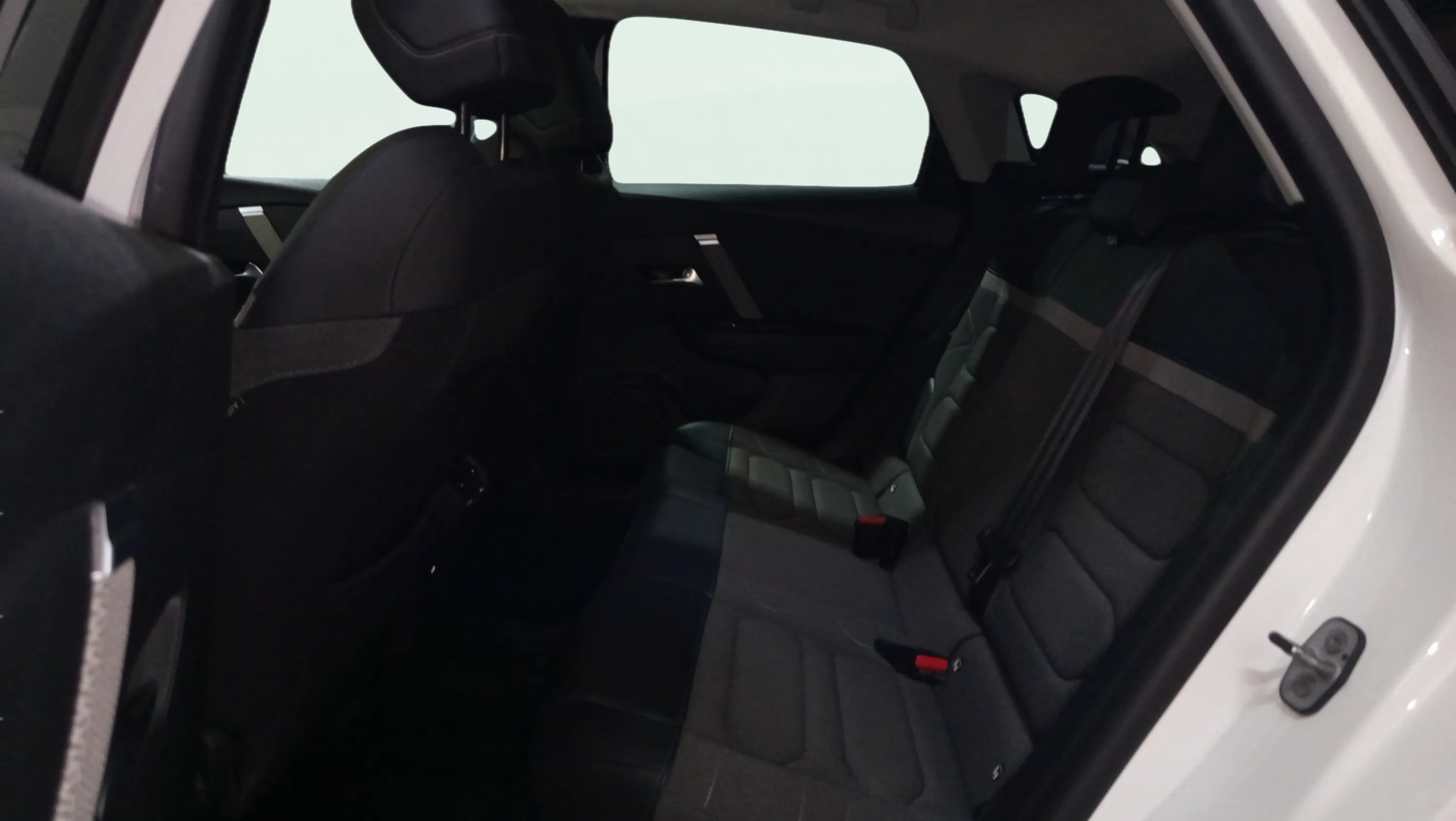 Citroën C4 PureTech 130 Shine - foto 25