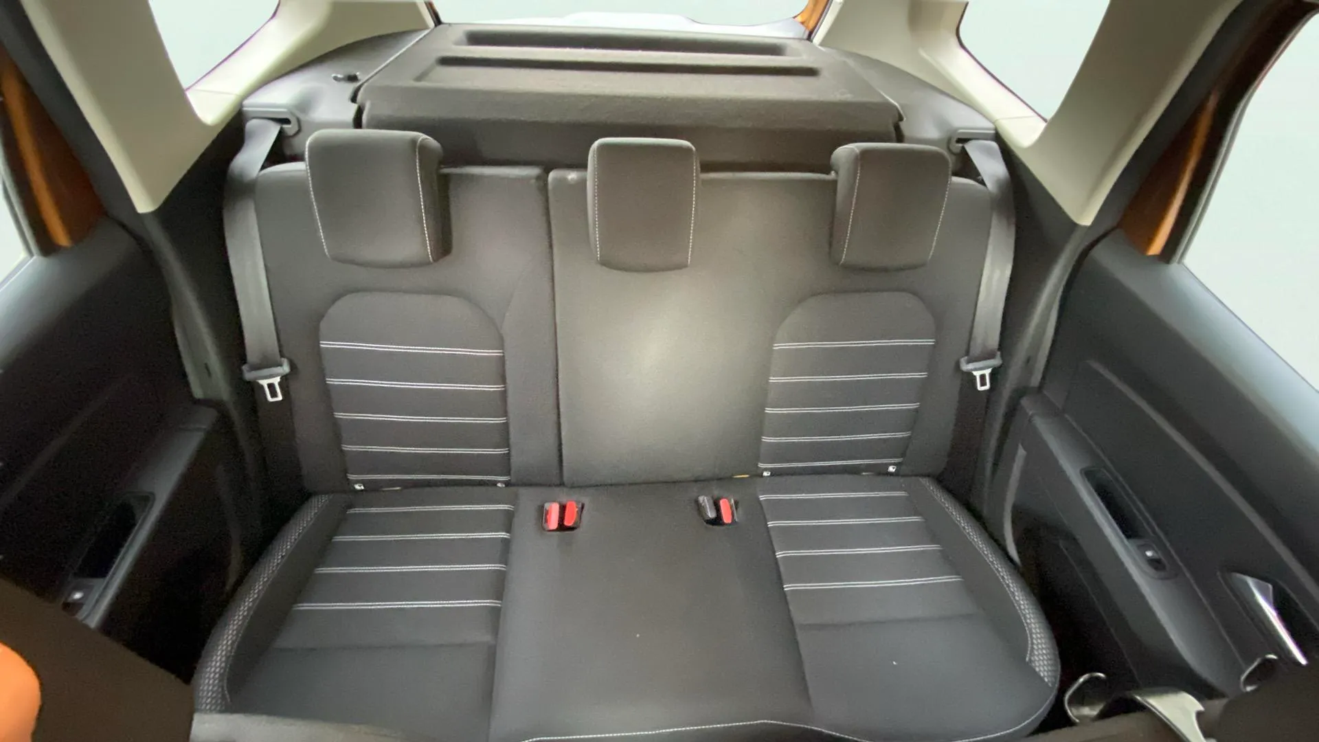 Dacia Duster Comfort Bl. dCi 4x2 - foto 34