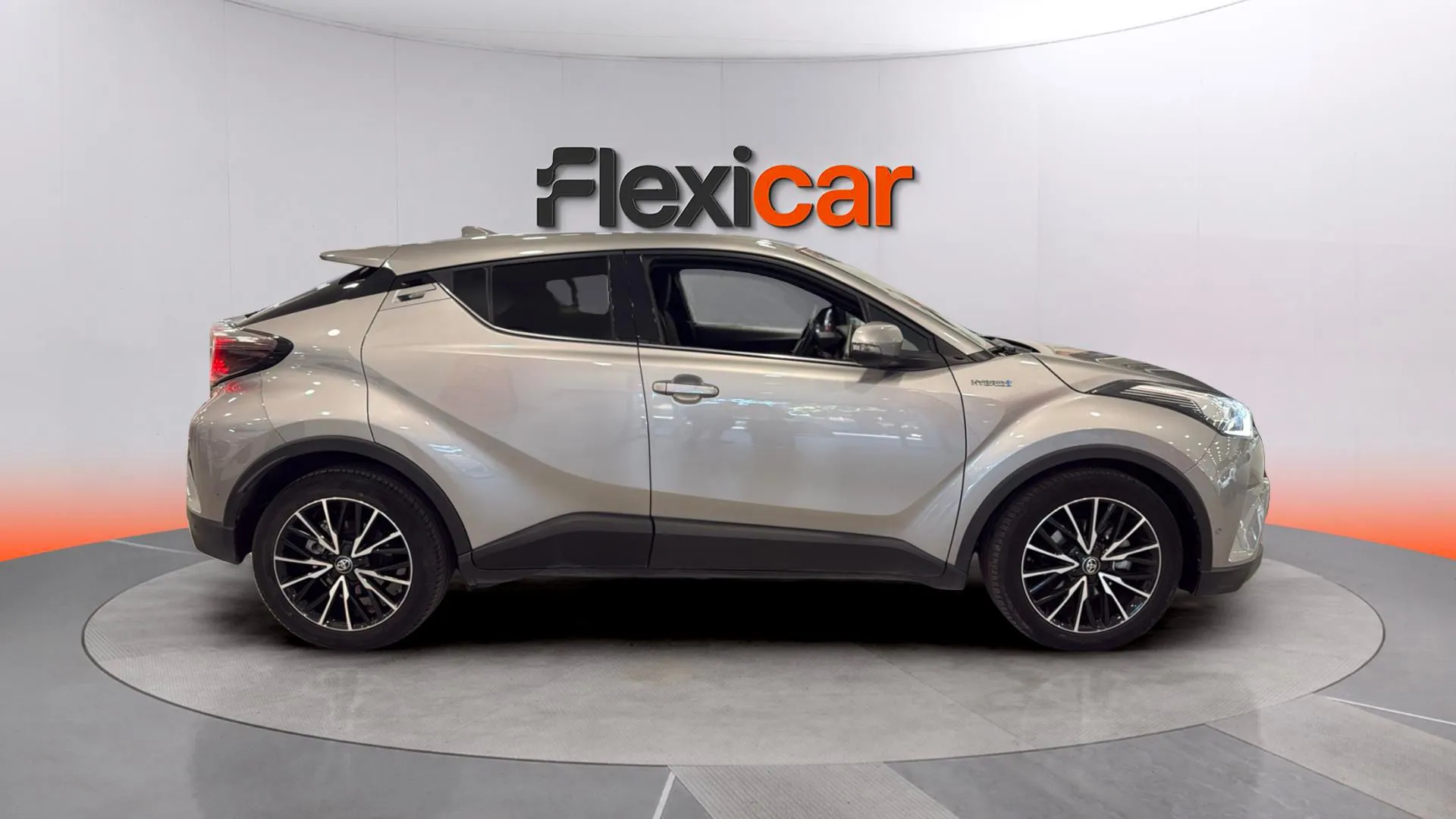Toyota C-HR 1.8 125H Active - foto 4