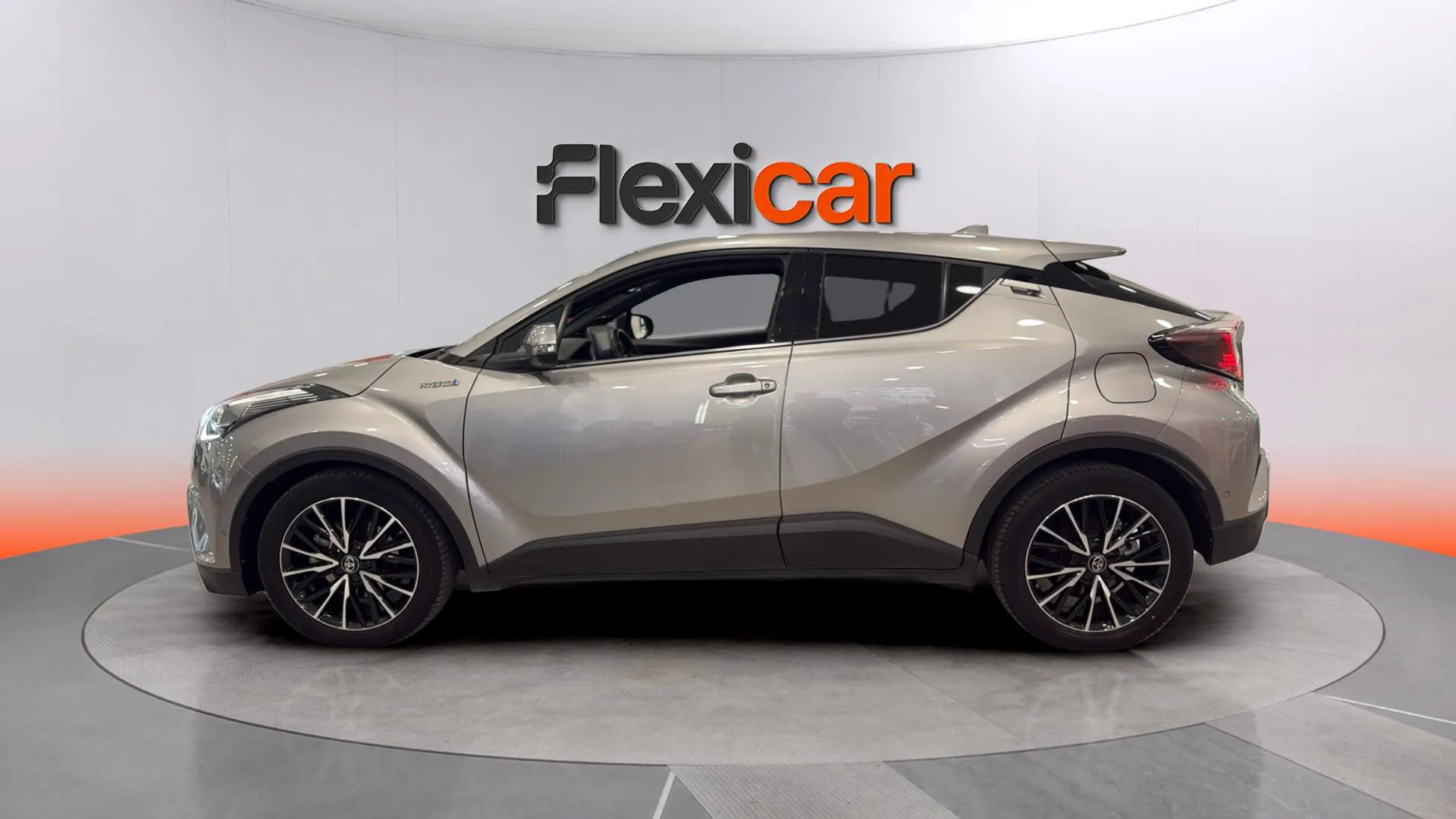 Toyota C-HR 1.8 125H Active - foto 3