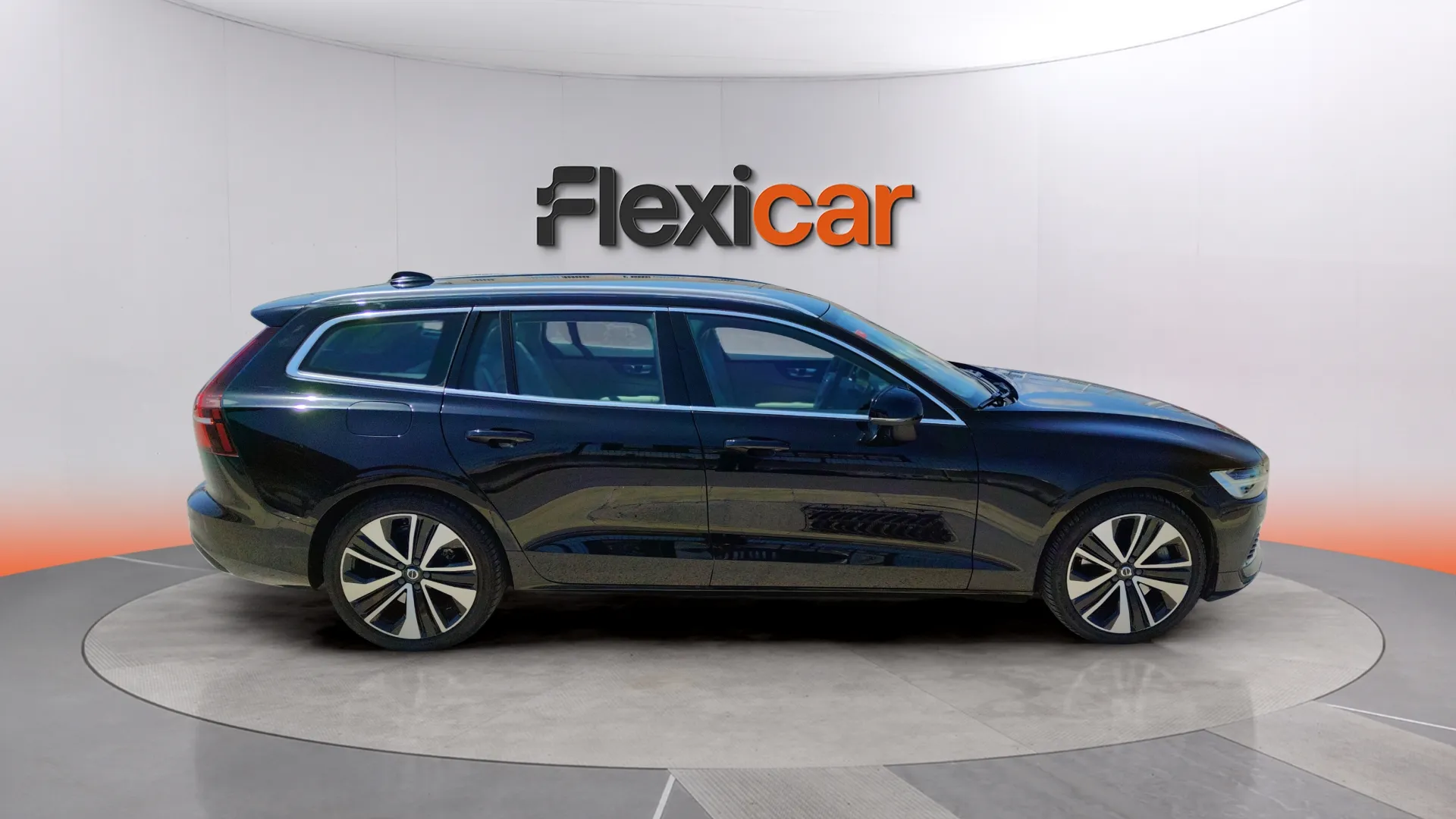 Volvo V60 2.0 T6 AWD Business Plus - foto 8