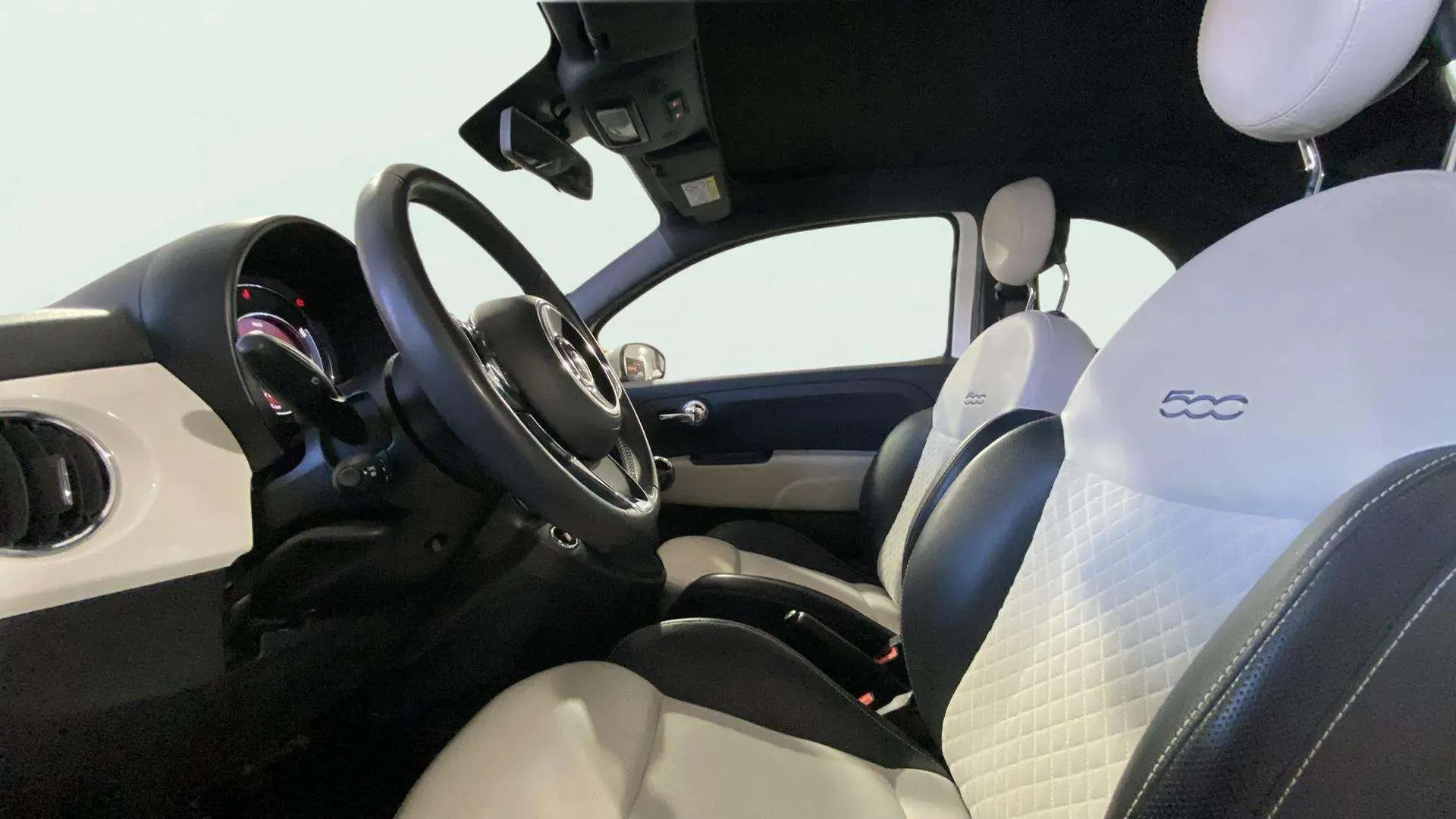Fiat 500 Club 1.0 Hybrid - foto 13